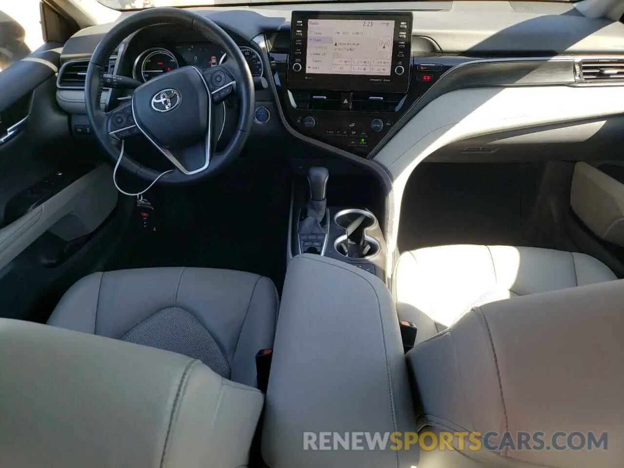 8 fotografías del automóvil dañado 4T1F31AK5MU557388 TOYOTA CAMRY 2021