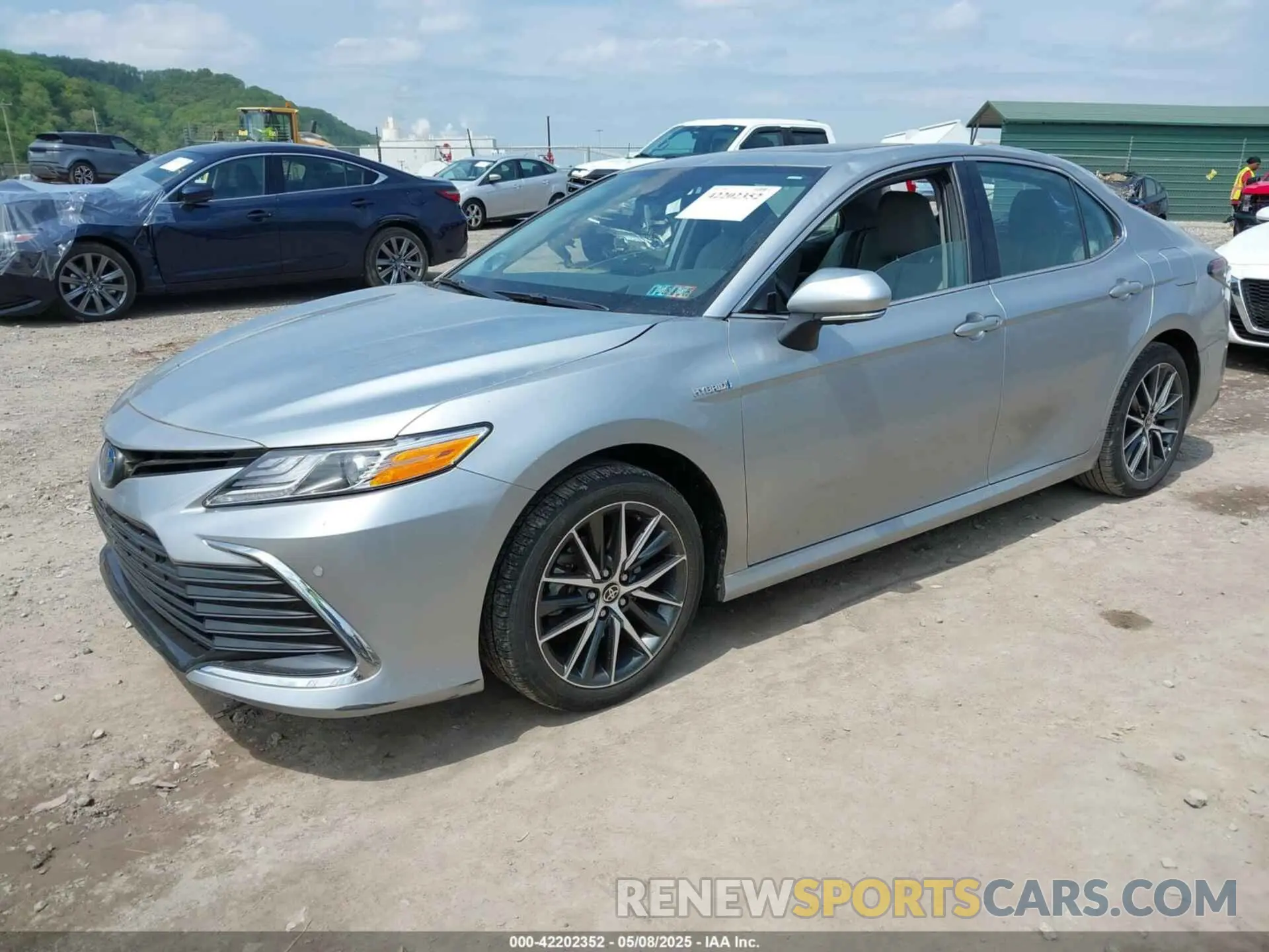 2 fotografías del automóvil dañado 4T1F31AK6MU547145 TOYOTA CAMRY 2021