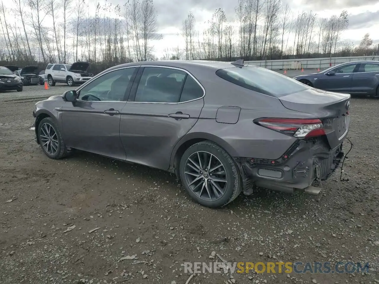 2 fotografías del automóvil dañado 4T1F31AK8MU562309 TOYOTA CAMRY 2021