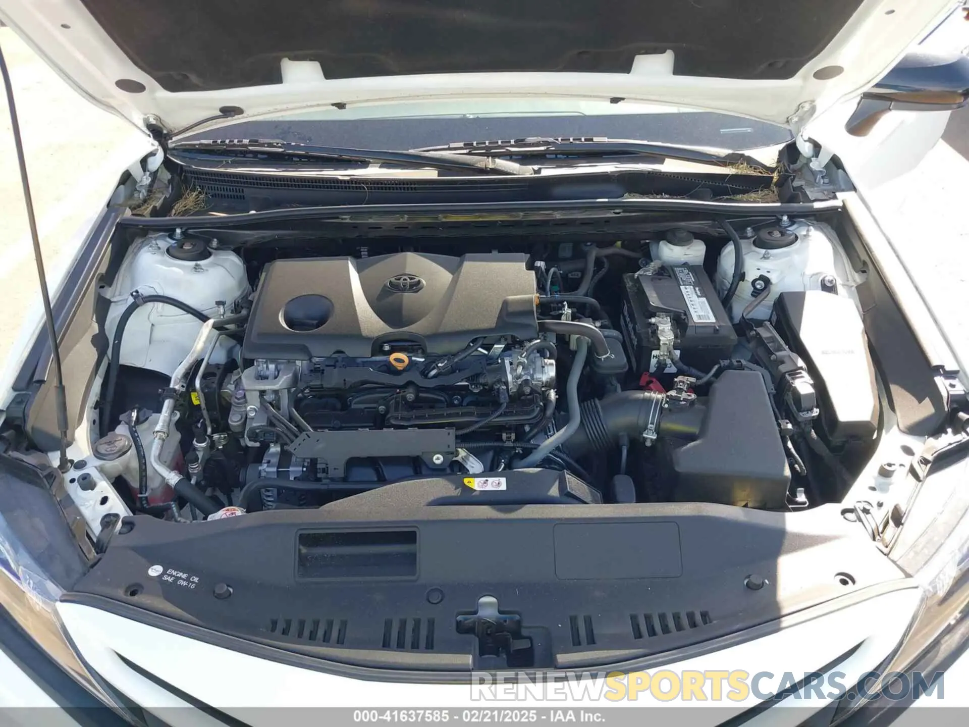 10 fotografías del automóvil dañado 4T1G11AK0MU417372 TOYOTA CAMRY 2021