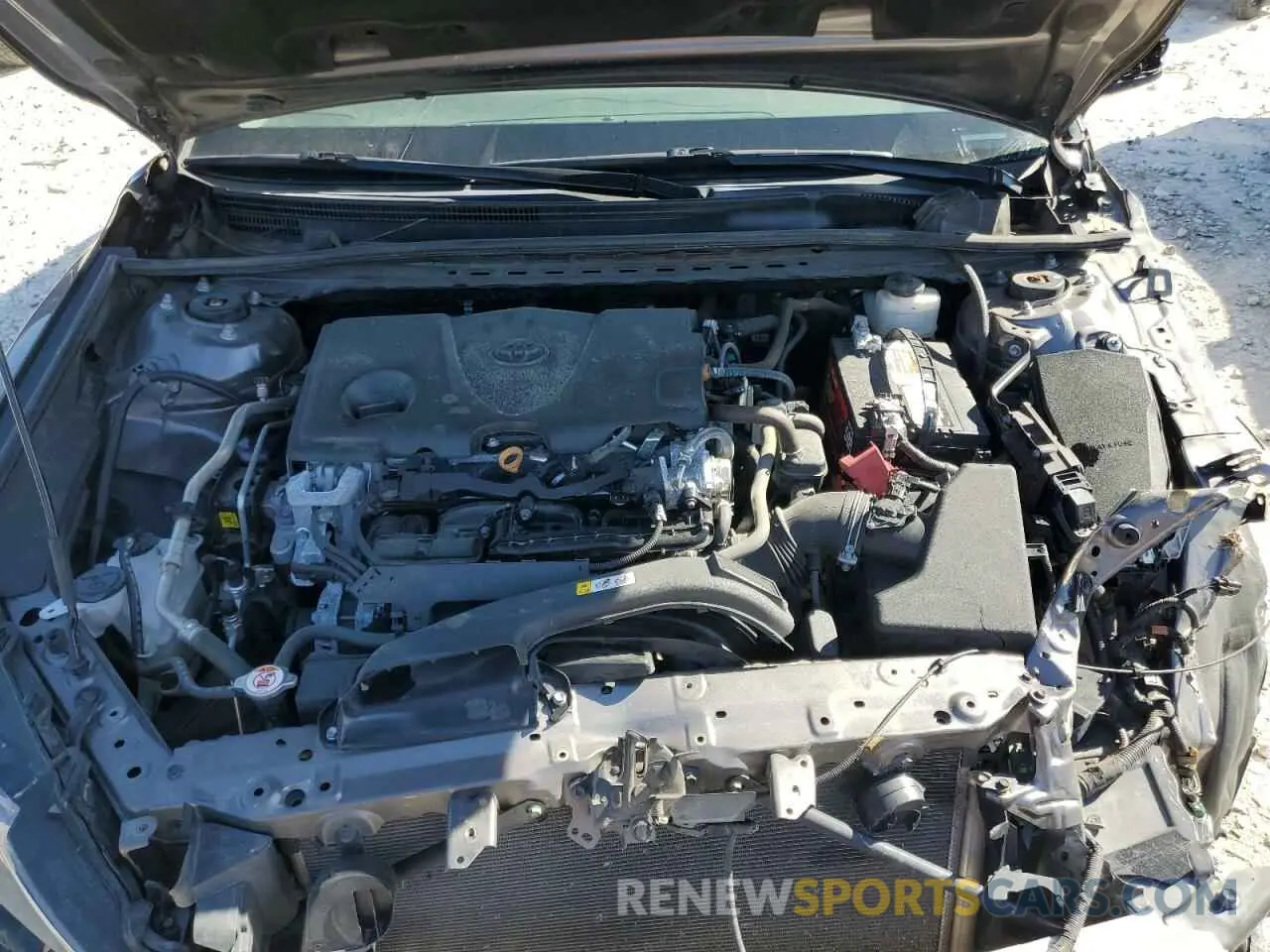 11 fotografías del automóvil dañado 4T1G11AK0MU419087 TOYOTA CAMRY 2021