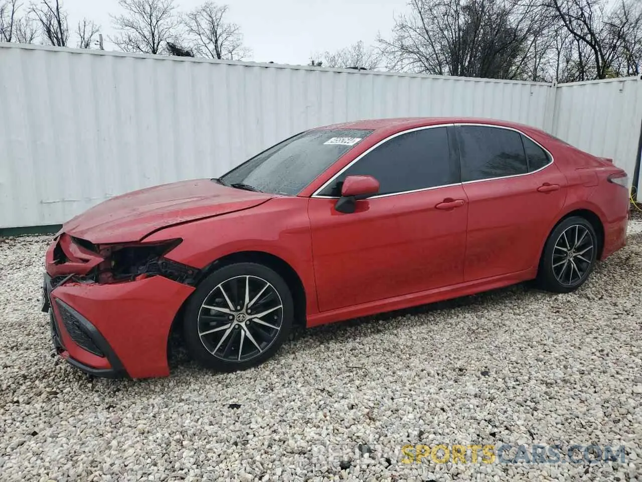 1 fotografías del automóvil dañado 4T1G11AK0MU421843 TOYOTA CAMRY 2021