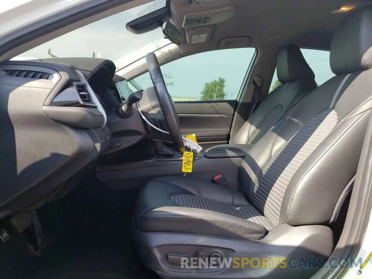 7 fotografías del automóvil dañado 4T1G11AK0MU426508 TOYOTA CAMRY 2021