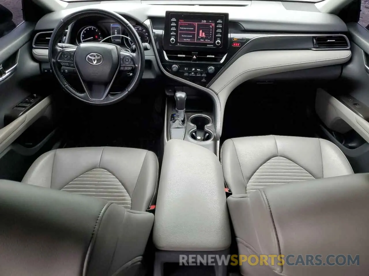 8 fotografías del automóvil dañado 4T1G11AK0MU446015 TOYOTA CAMRY 2021