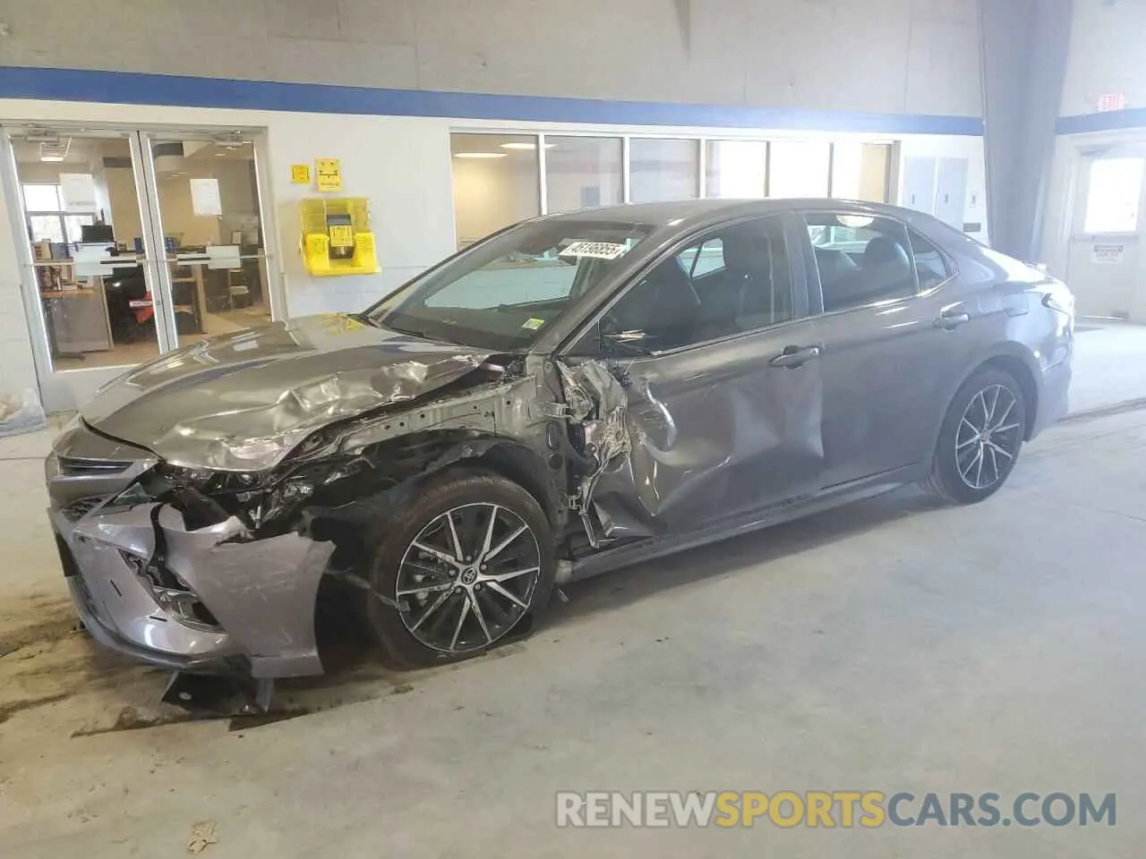 1 fotografías del automóvil dañado 4T1G11AK0MU466880 TOYOTA CAMRY 2021