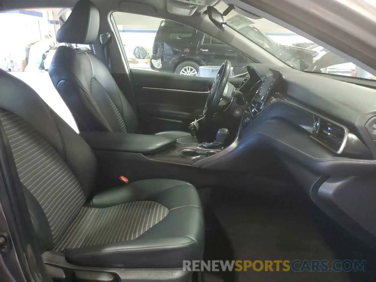 7 fotografías del automóvil dañado 4T1G11AK0MU466880 TOYOTA CAMRY 2021