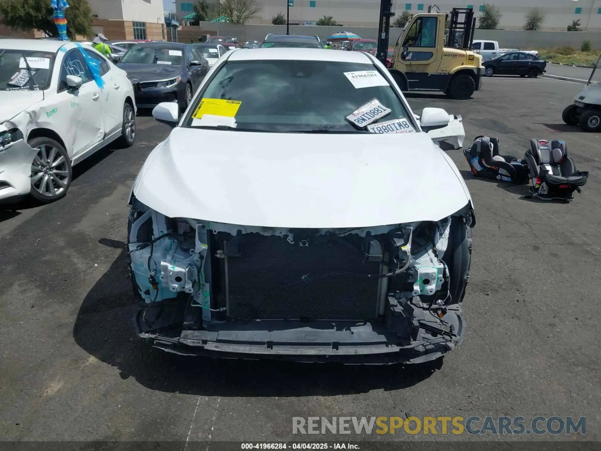 12 fotografías del automóvil dañado 4T1G11AK0MU472470 TOYOTA CAMRY 2021