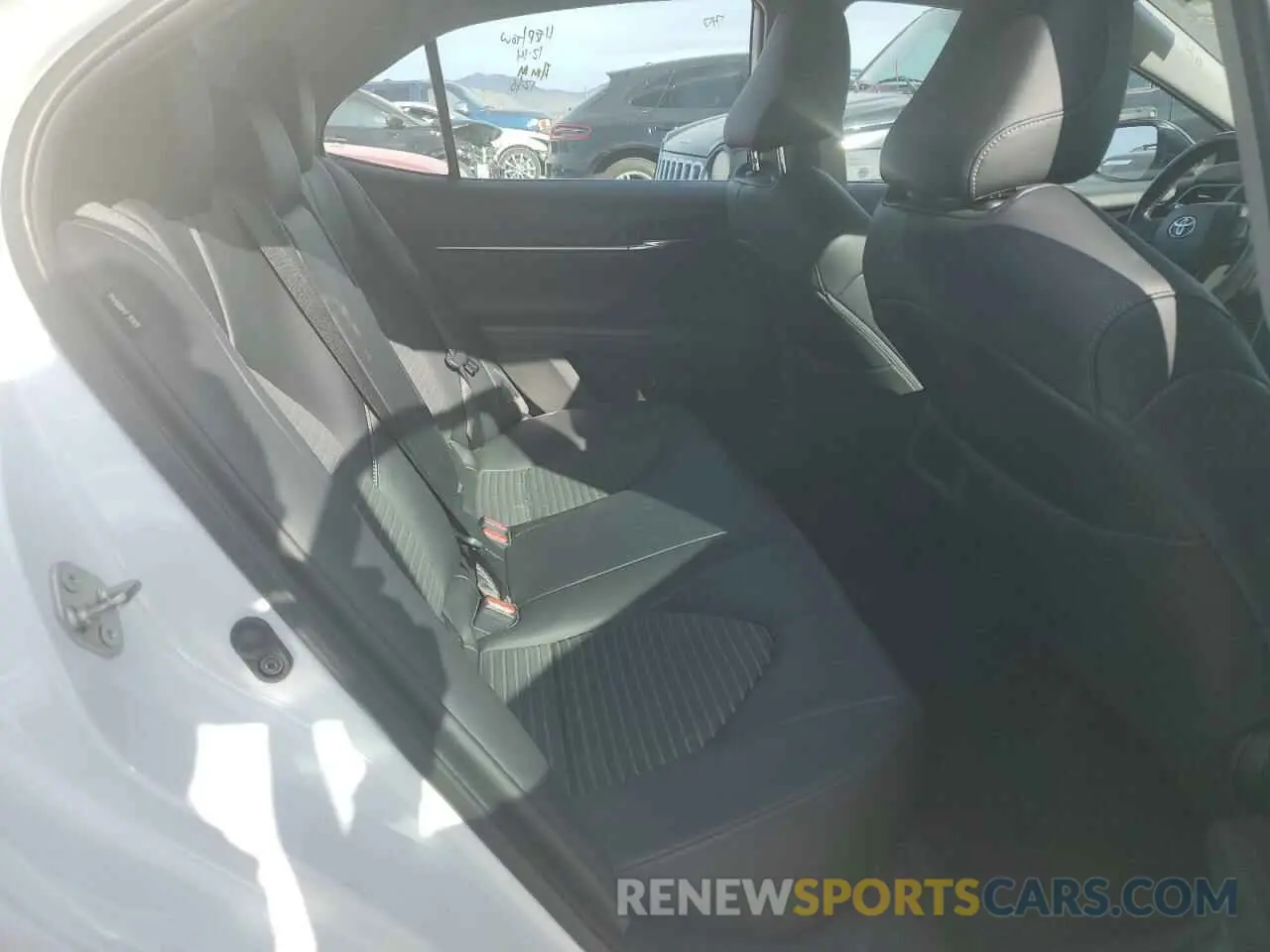 10 fotografías del automóvil dañado 4T1G11AK0MU517620 TOYOTA CAMRY 2021