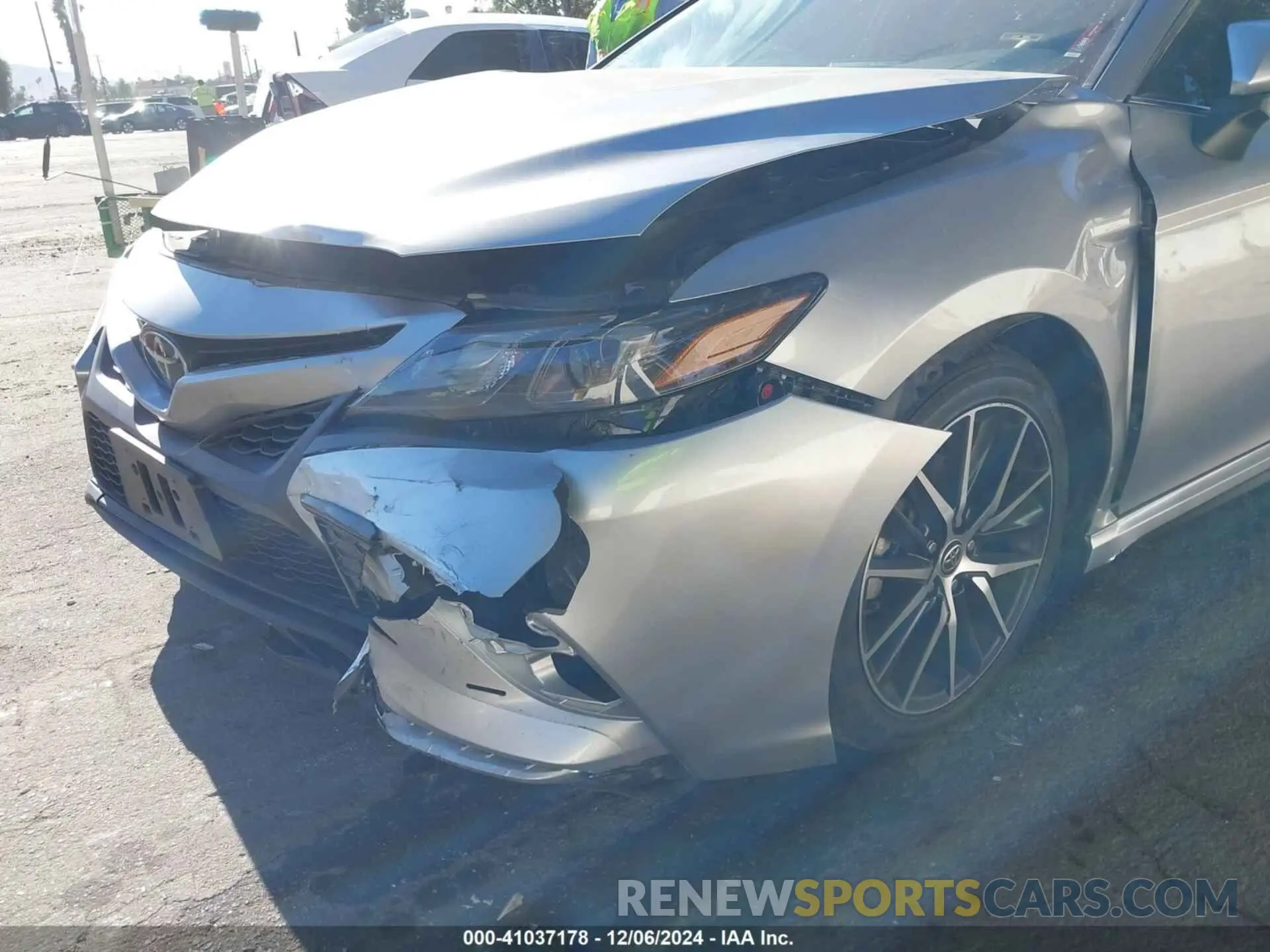 19 fotografías del automóvil dañado 4T1G11AK0MU536409 TOYOTA CAMRY 2021