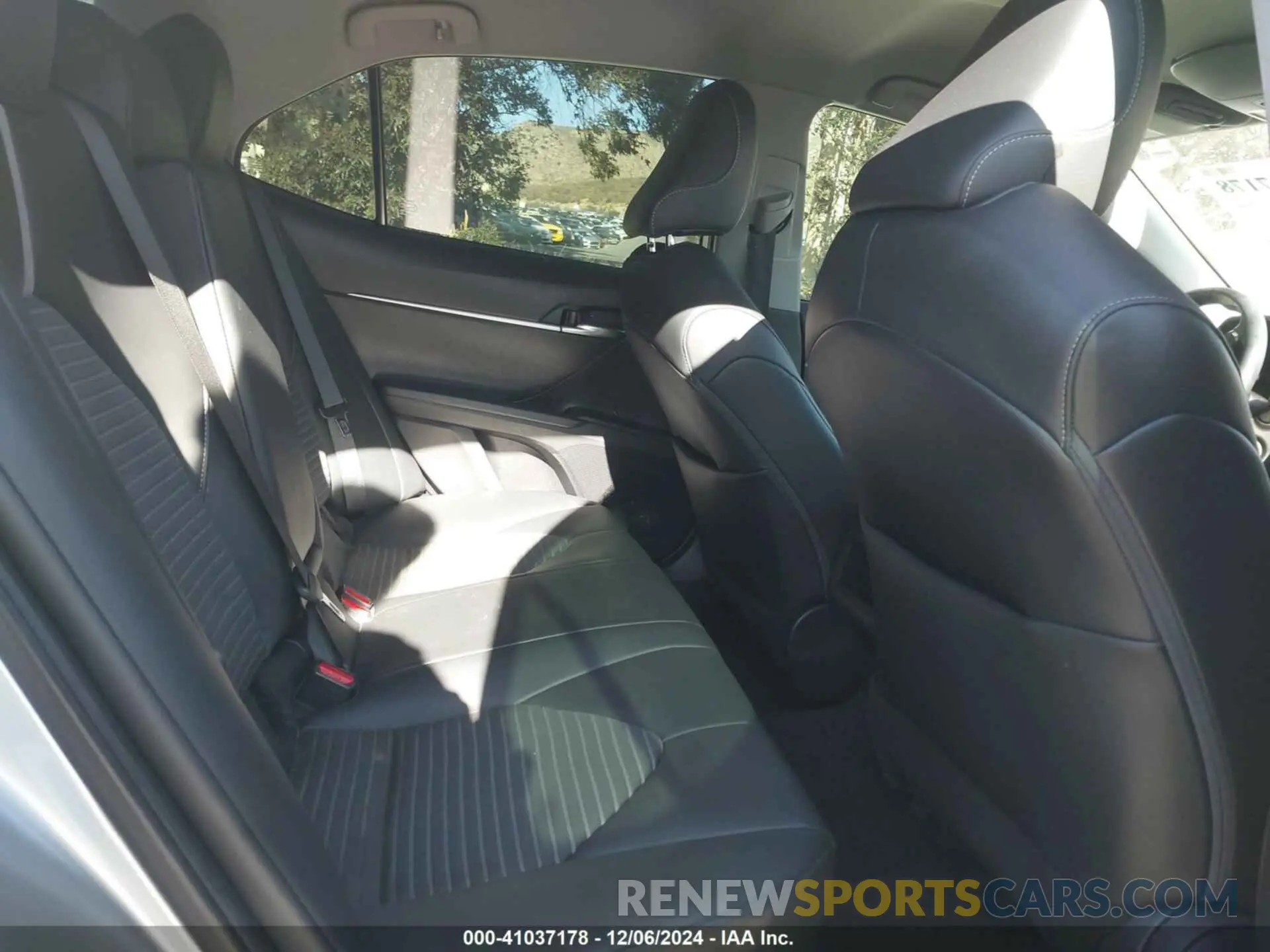 8 fotografías del automóvil dañado 4T1G11AK0MU536409 TOYOTA CAMRY 2021