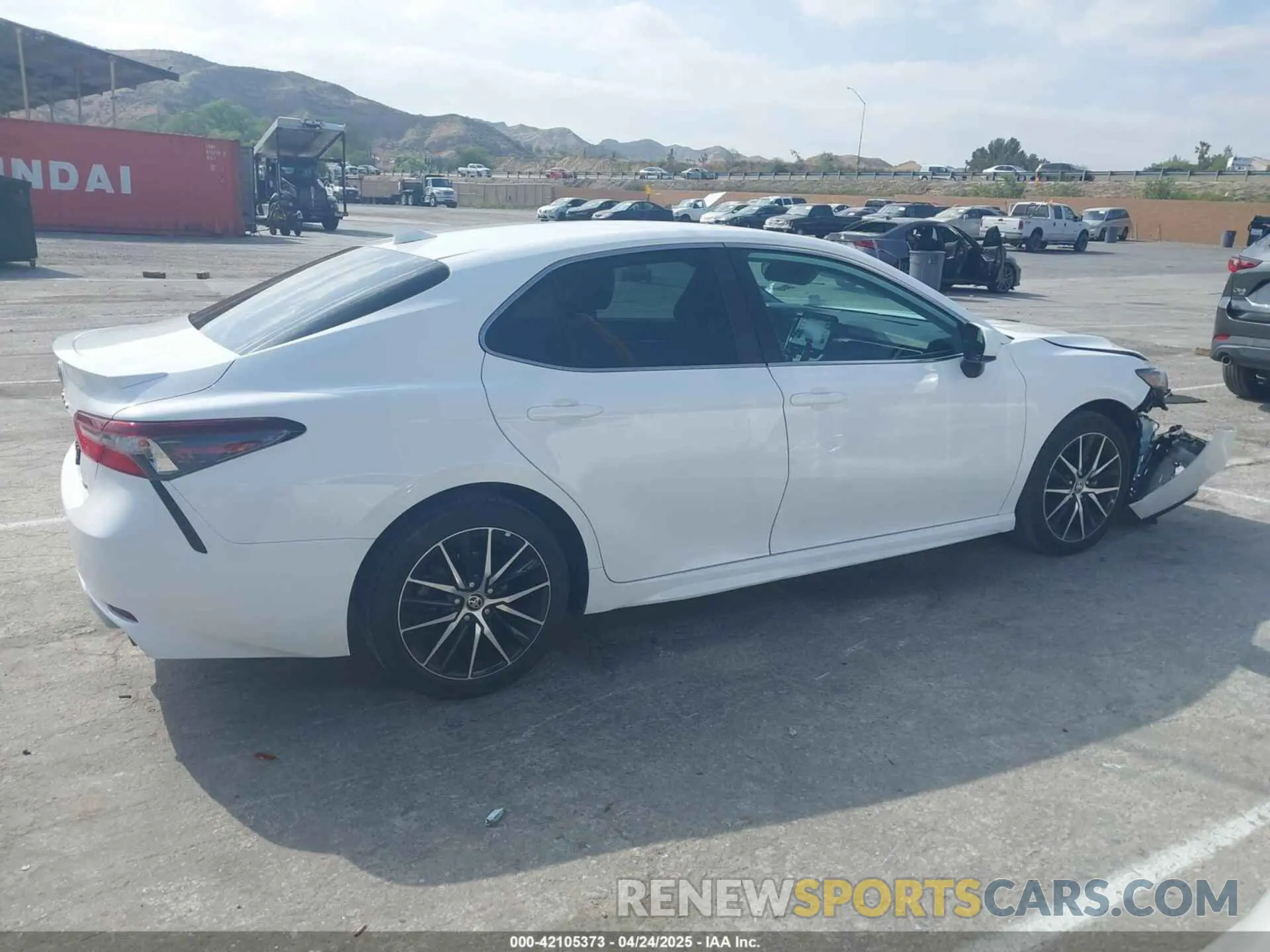 13 fotografías del automóvil dañado 4T1G11AK0MU538984 TOYOTA CAMRY 2021