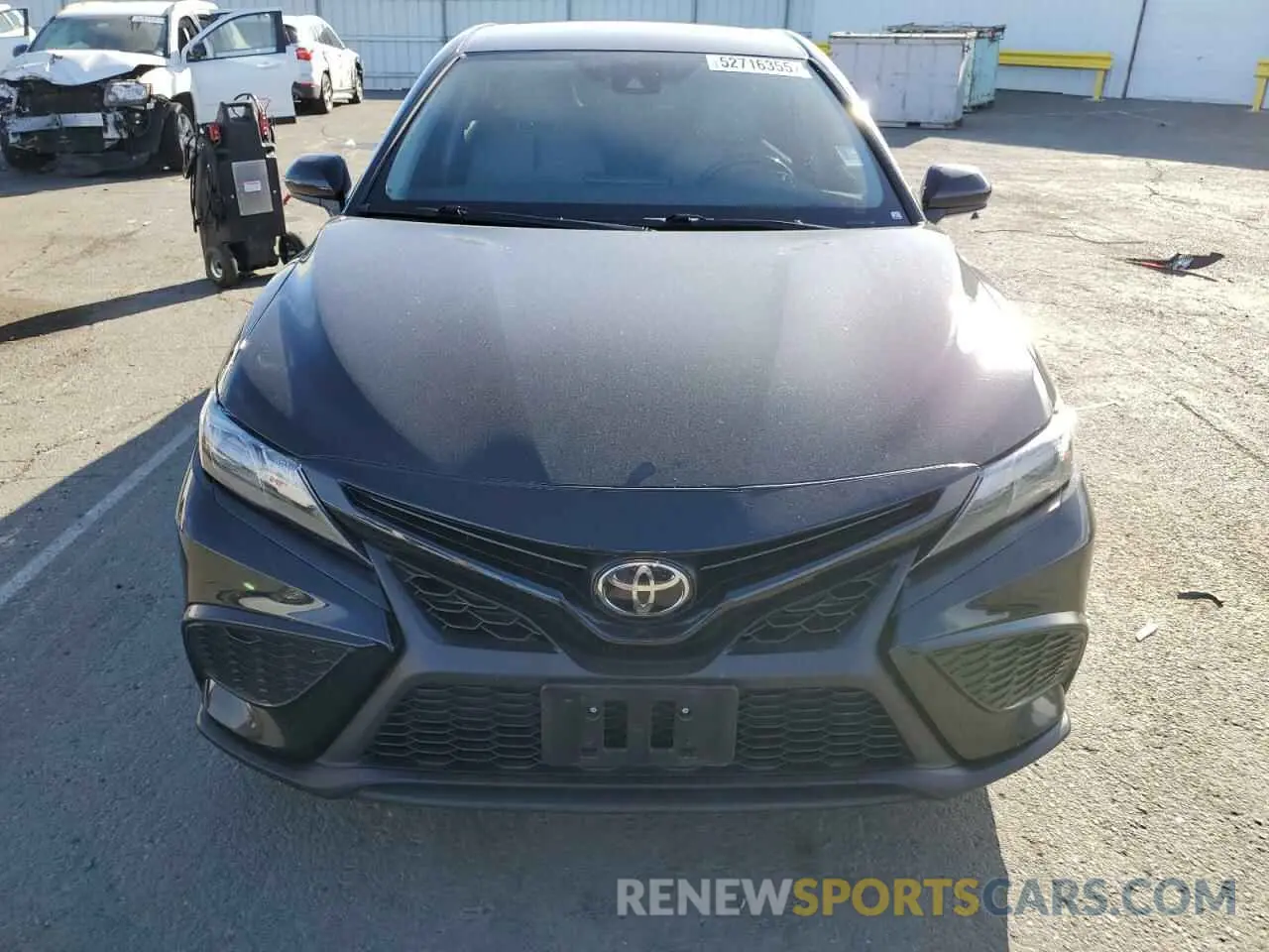 5 fotografías del automóvil dañado 4T1G11AK0MU542033 TOYOTA CAMRY 2021