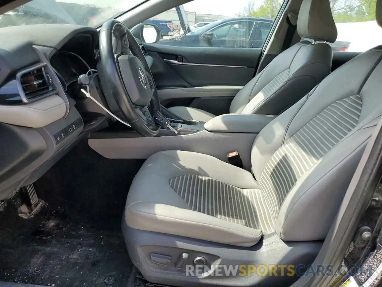 7 fotografías del automóvil dañado 4T1G11AK0MU544753 TOYOTA CAMRY 2021