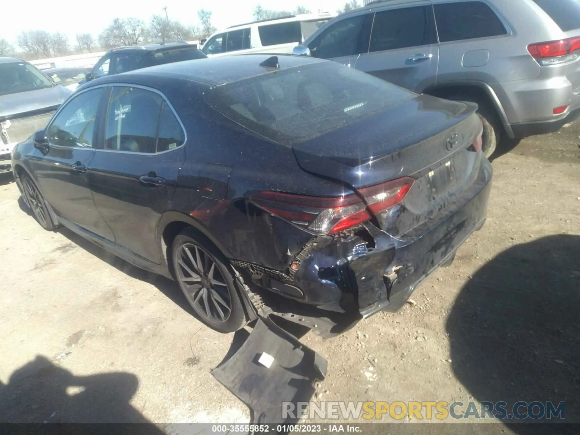 3 fotografías del automóvil dañado 4T1G11AK0MU608502 TOYOTA CAMRY 2021