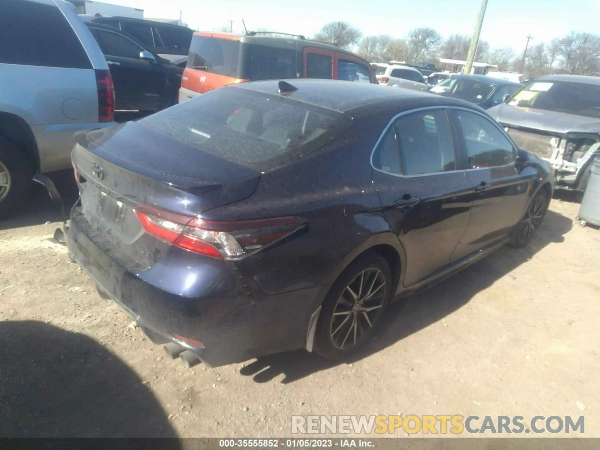 4 fotografías del automóvil dañado 4T1G11AK0MU608502 TOYOTA CAMRY 2021