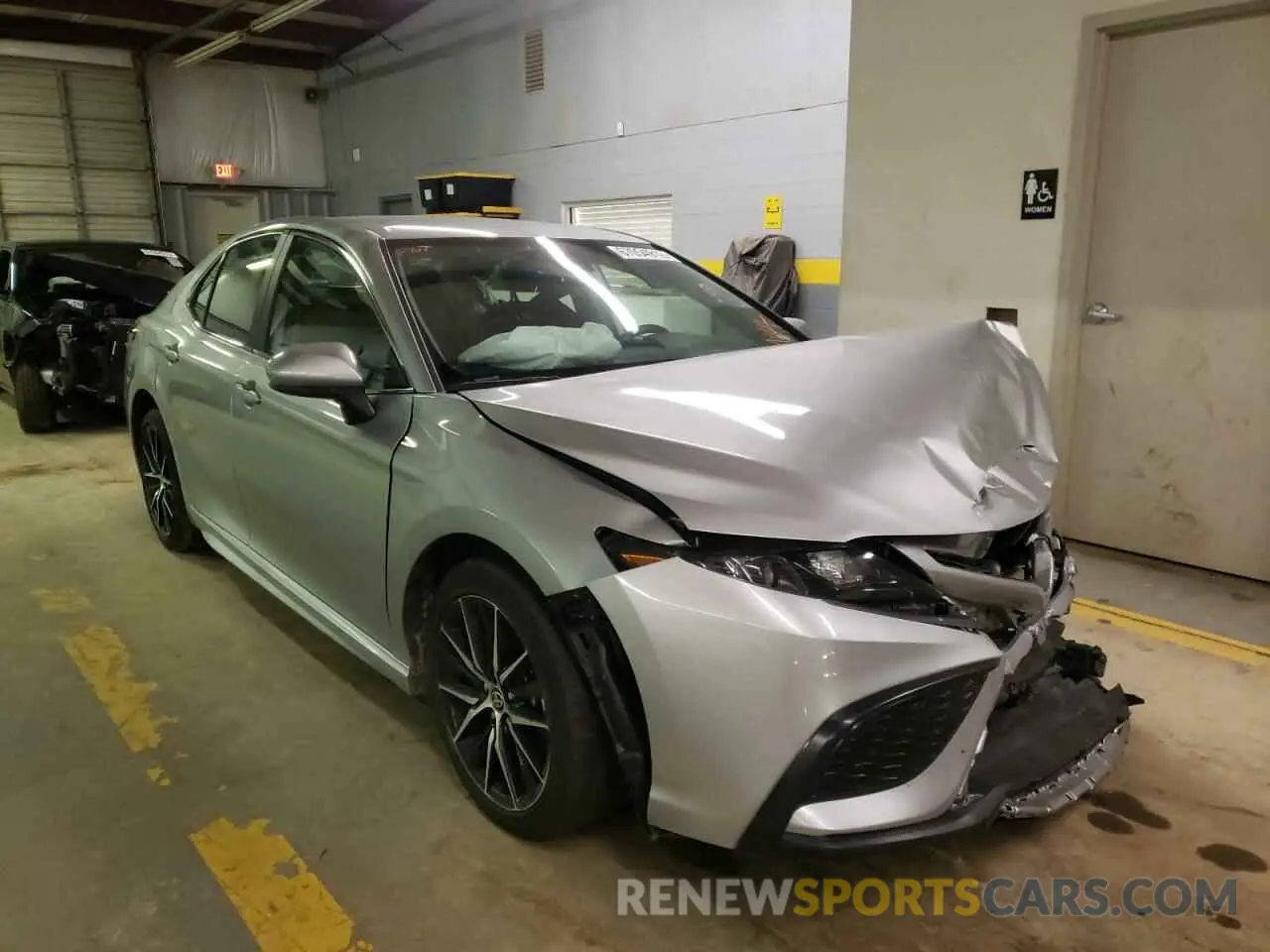 1 fotografías del automóvil dañado 4T1G11AK1MU408809 TOYOTA CAMRY 2021