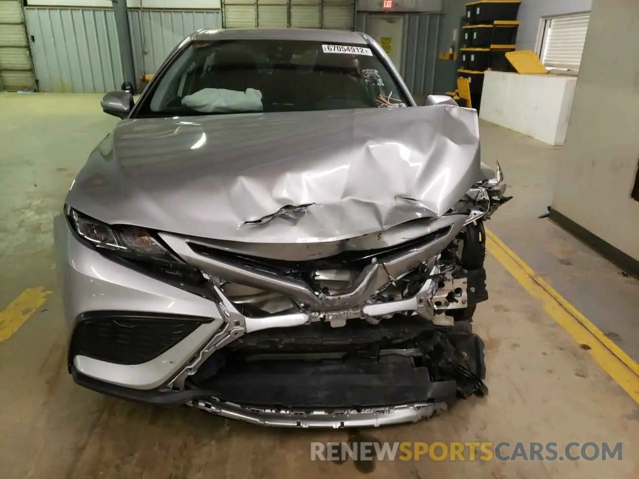 9 fotografías del automóvil dañado 4T1G11AK1MU408809 TOYOTA CAMRY 2021