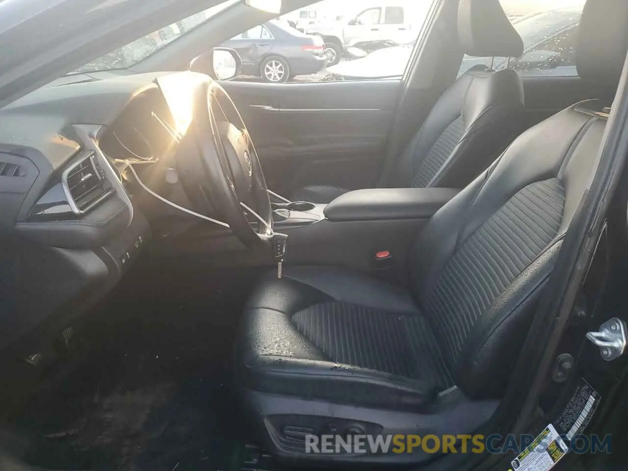 7 fotografías del automóvil dañado 4T1G11AK1MU431541 TOYOTA CAMRY 2021