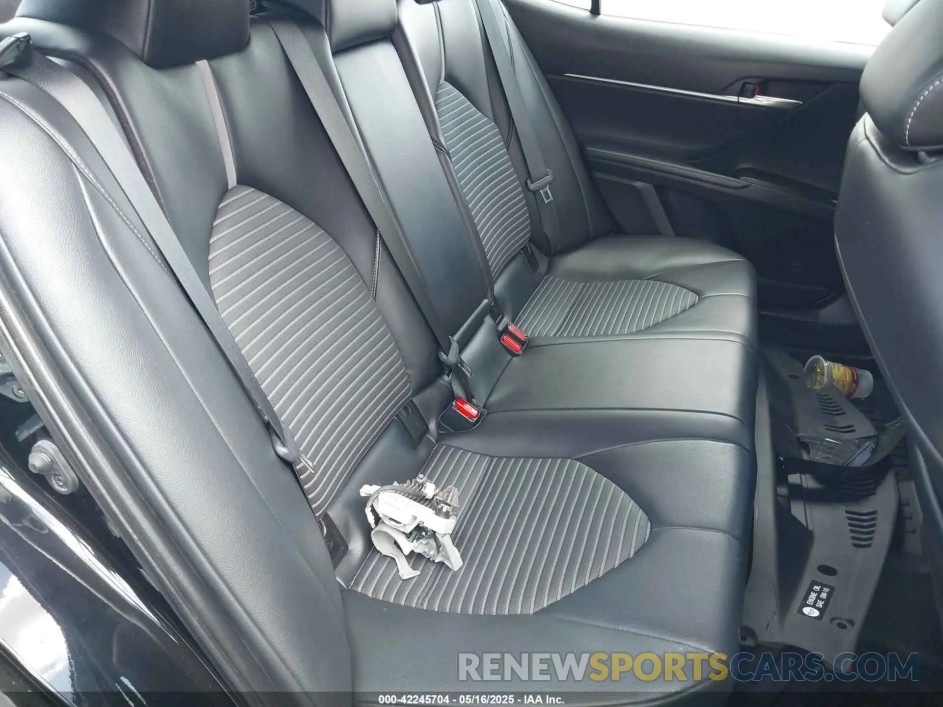 21 fotografías del automóvil dañado 4T1G11AK1MU433063 TOYOTA CAMRY 2021