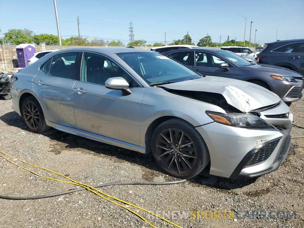 4 fotografías del automóvil dañado 4T1G11AK1MU464099 TOYOTA CAMRY 2021