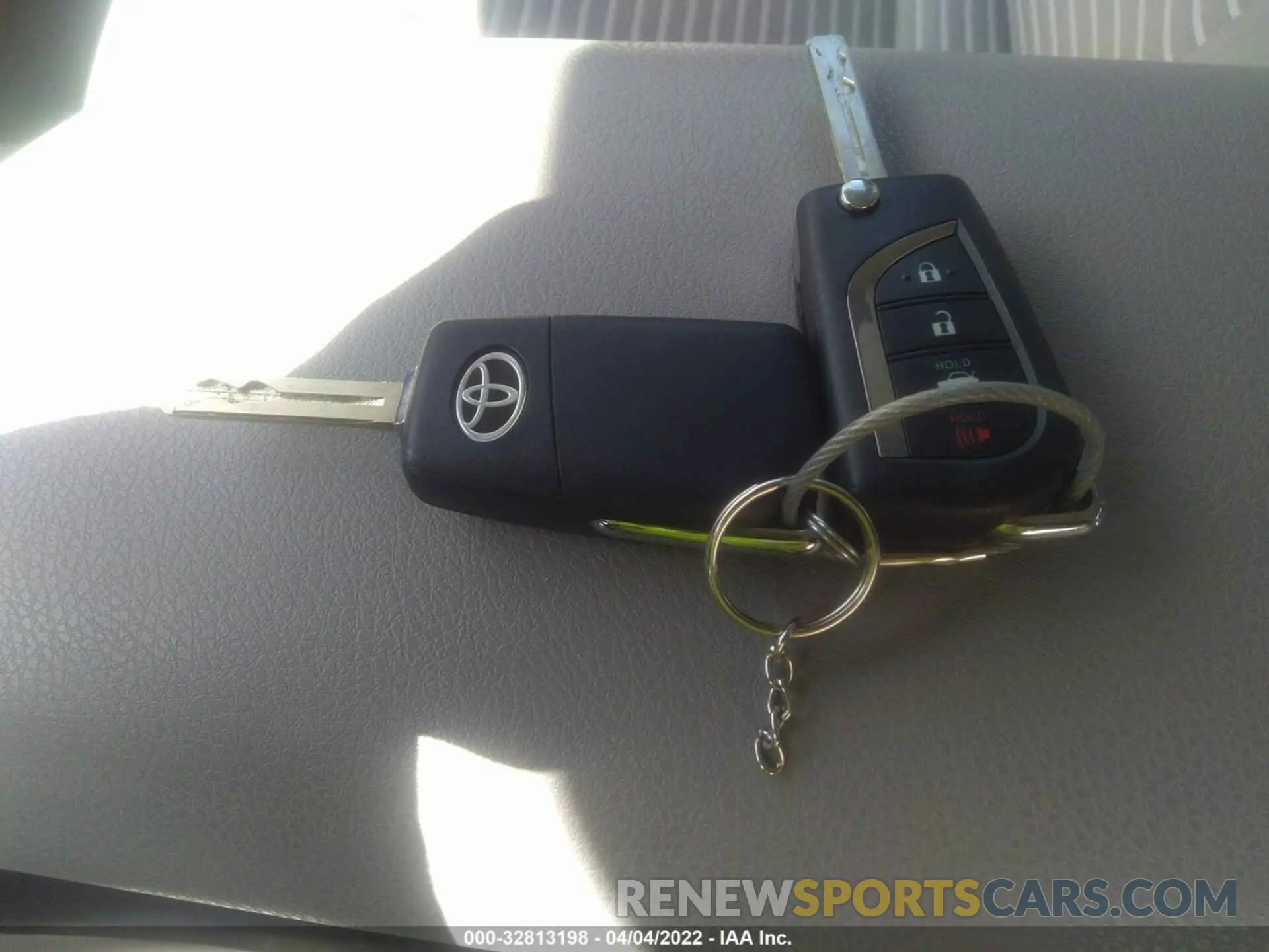 11 fotografías del automóvil dañado 4T1G11AK1MU464202 TOYOTA CAMRY 2021