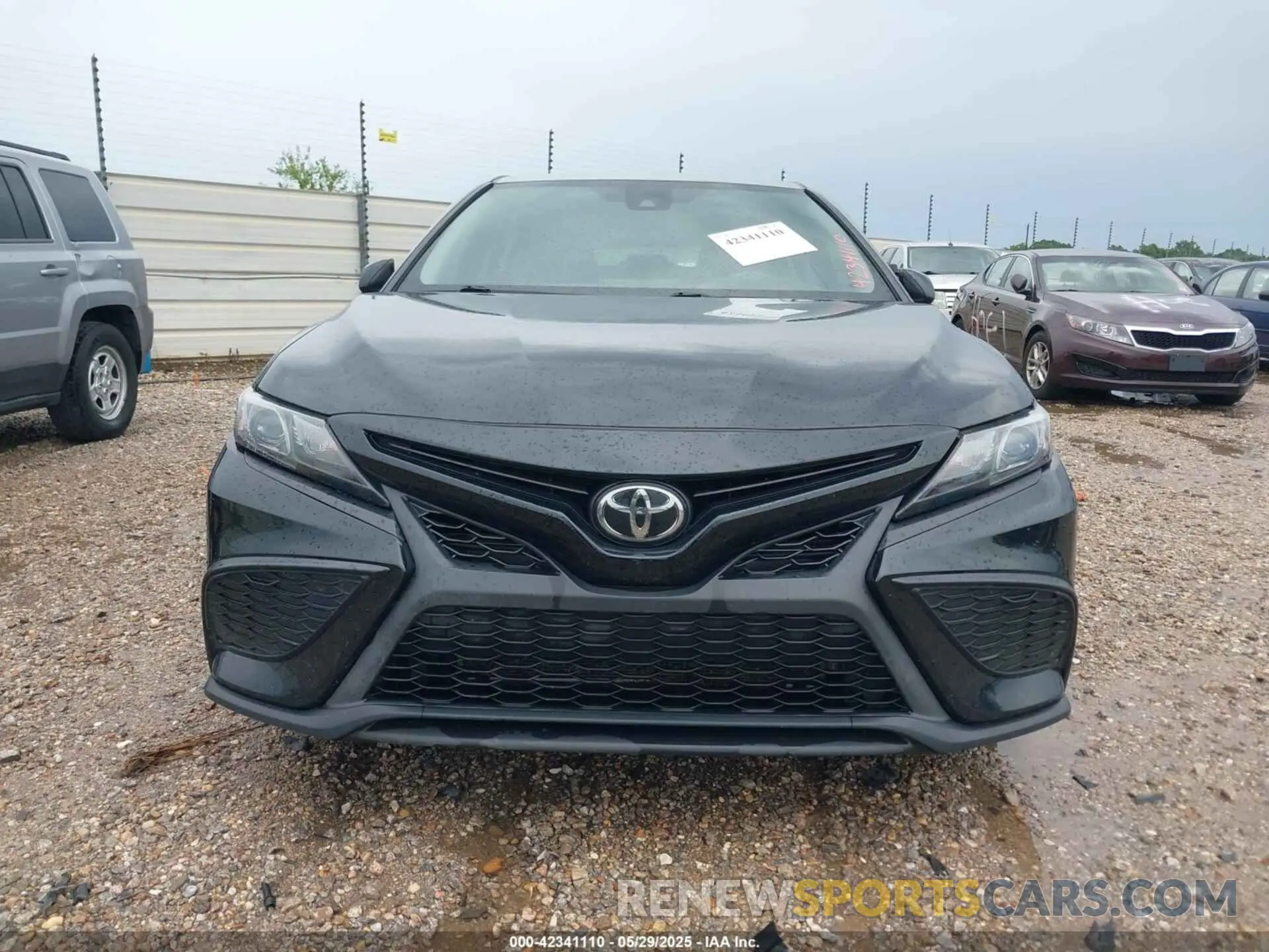 12 fotografías del automóvil dañado 4T1G11AK1MU517769 TOYOTA CAMRY 2021