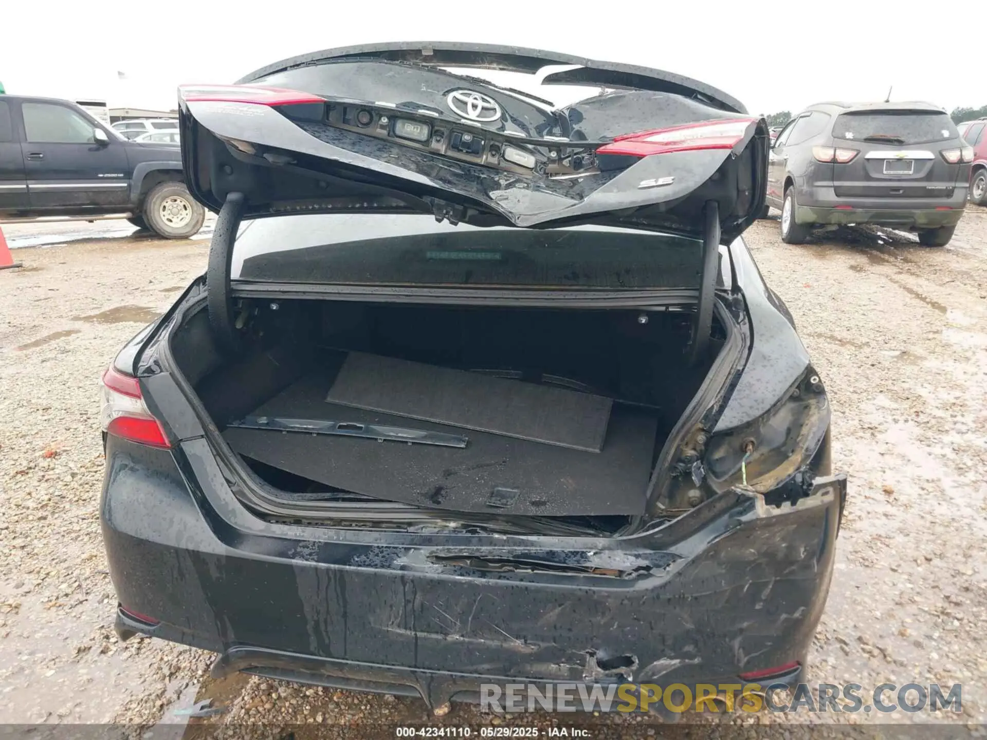 6 fotografías del automóvil dañado 4T1G11AK1MU517769 TOYOTA CAMRY 2021