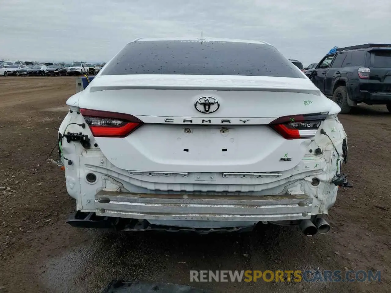 6 fotografías del automóvil dañado 4T1G11AK1MU521739 TOYOTA CAMRY 2021