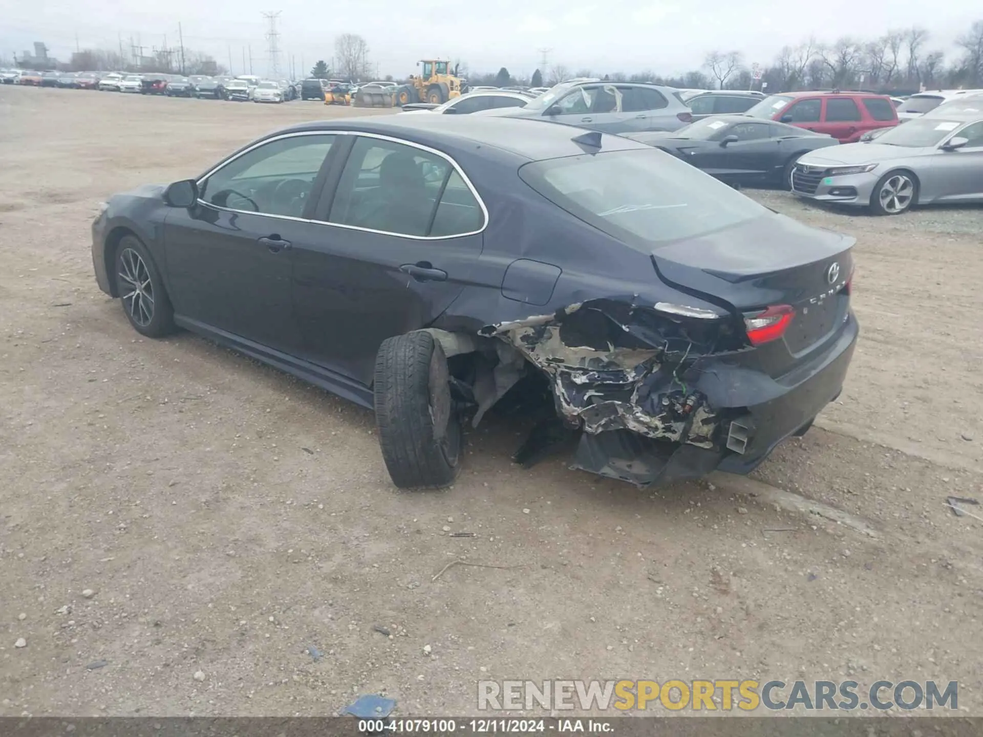 3 fotografías del automóvil dañado 4T1G11AK1MU597624 TOYOTA CAMRY 2021