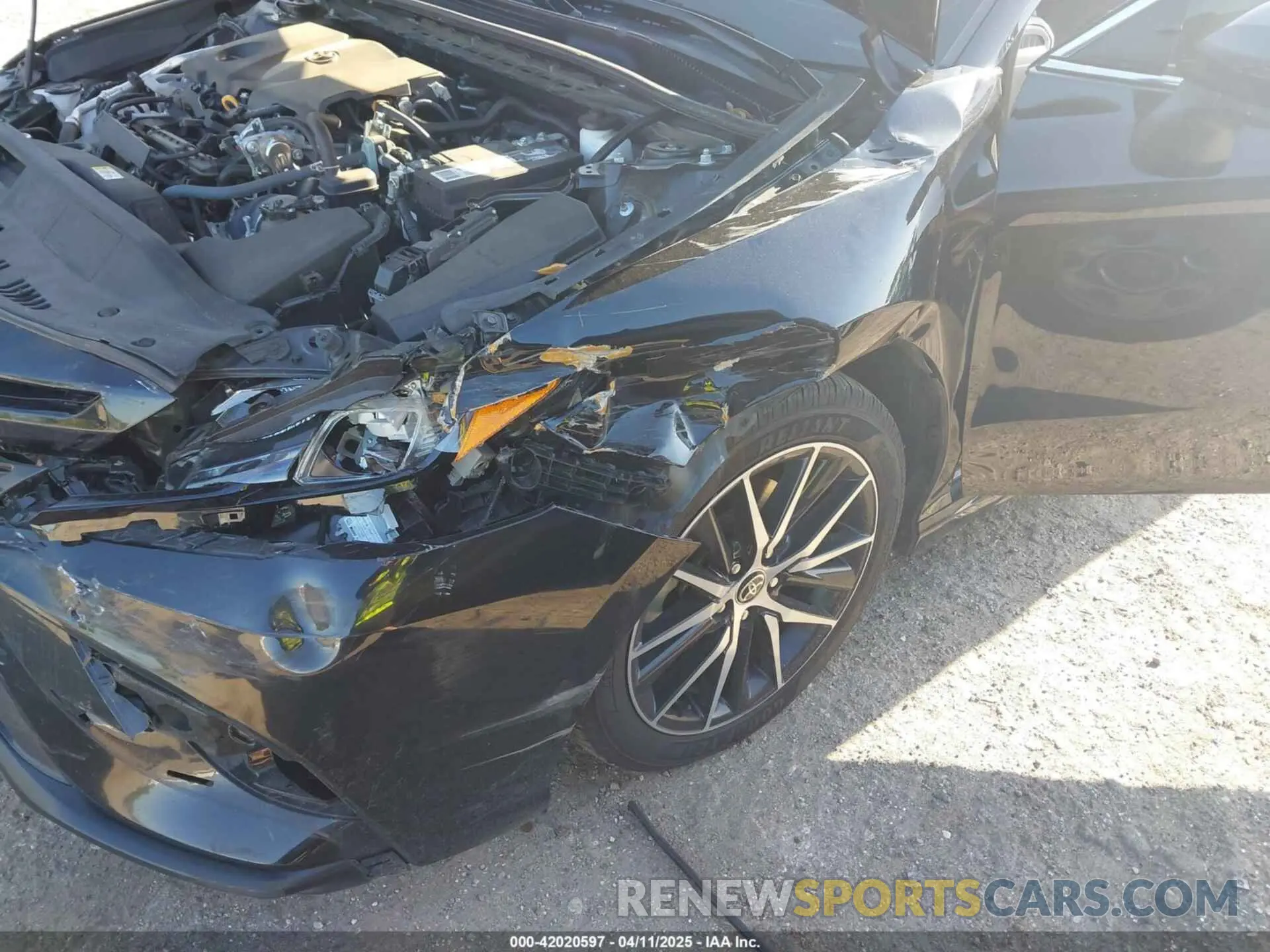 6 fotografías del automóvil dañado 4T1G11AK1MU602787 TOYOTA CAMRY 2021