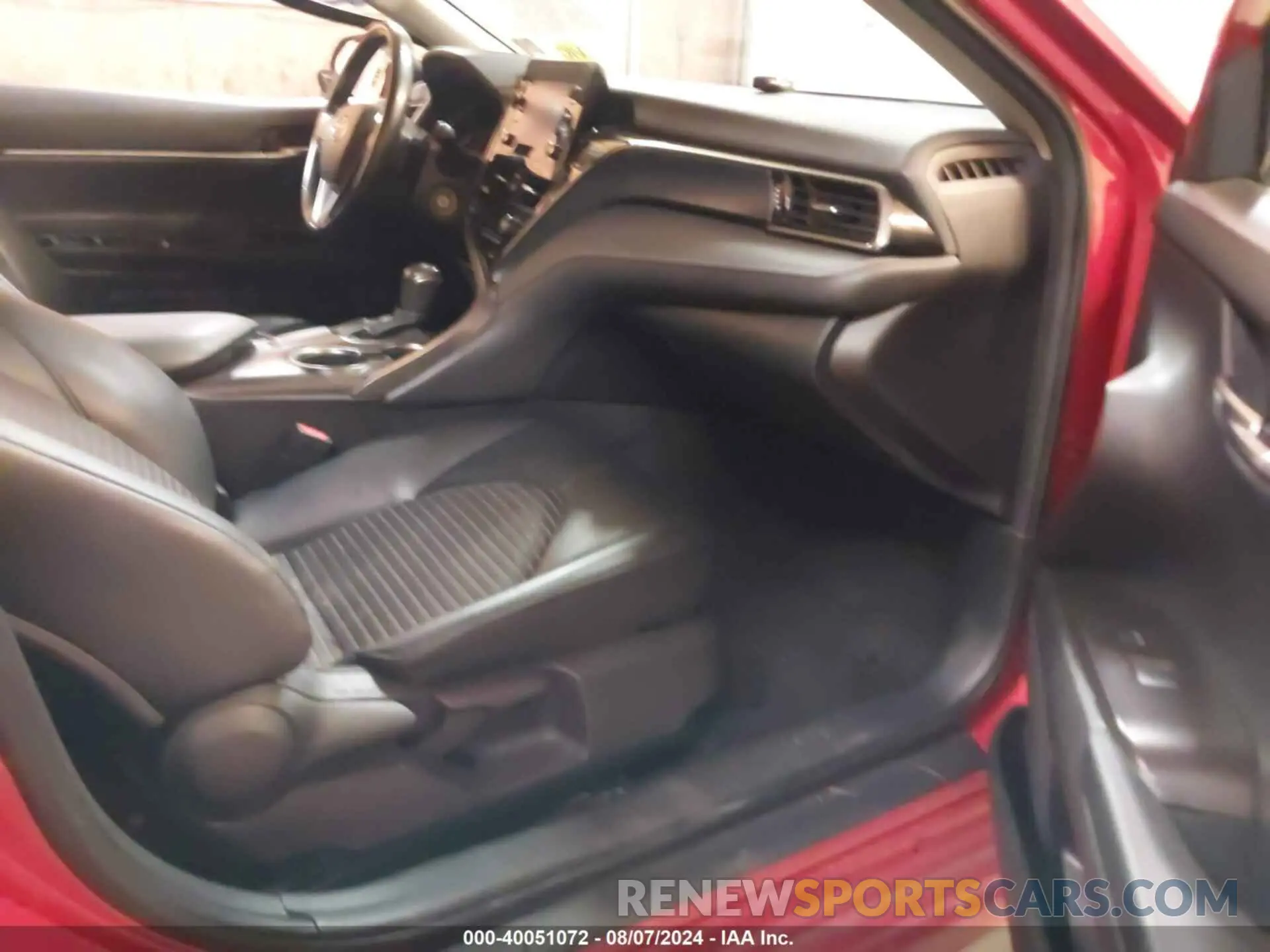 5 fotografías del automóvil dañado 4T1G11AK2MU412674 TOYOTA CAMRY 2021