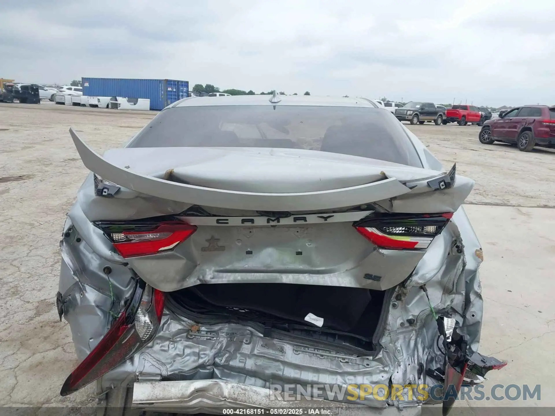16 fotografías del automóvil dañado 4T1G11AK2MU422475 TOYOTA CAMRY 2021