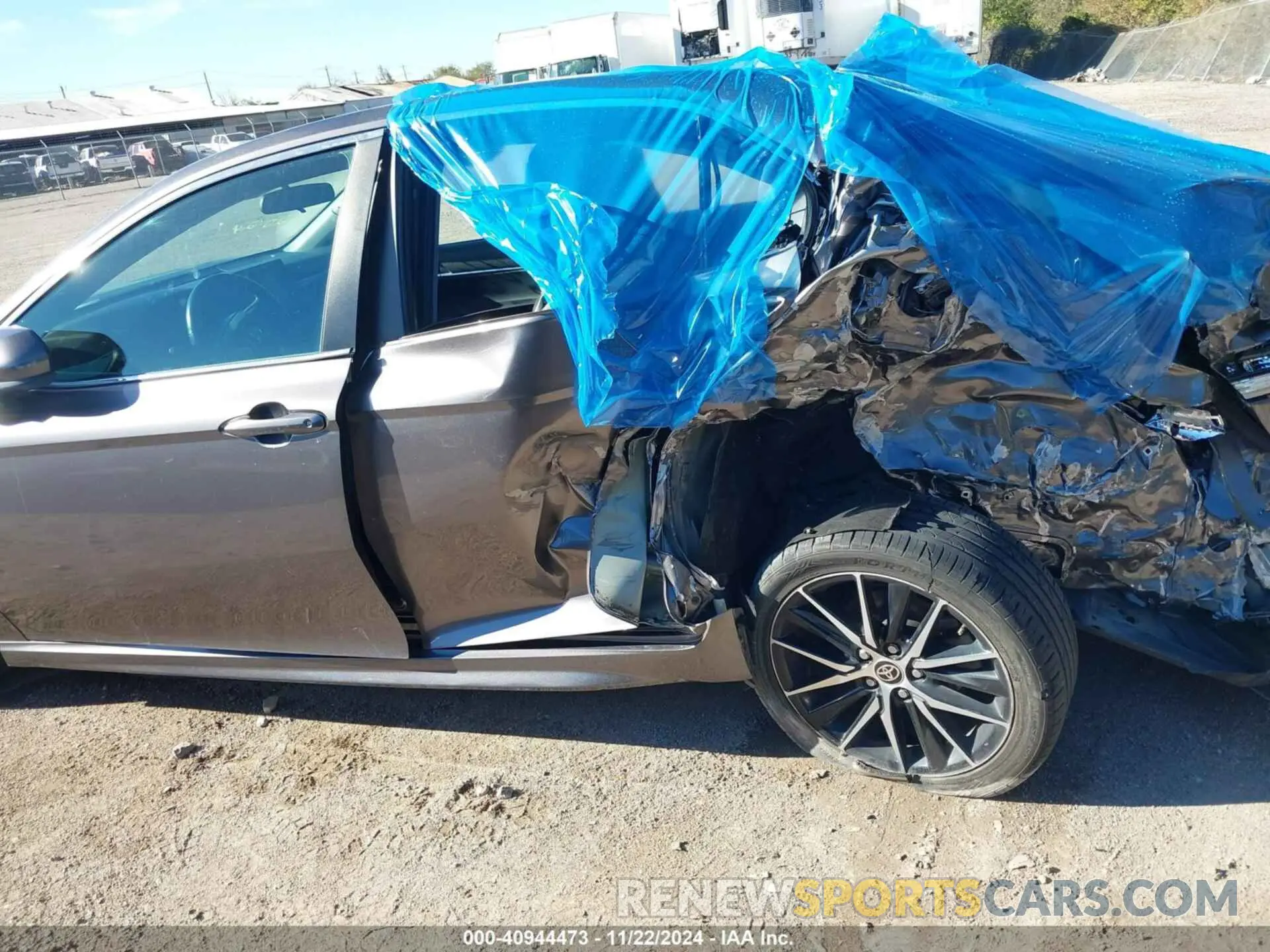 13 fotografías del automóvil dañado 4T1G11AK2MU440538 TOYOTA CAMRY 2021