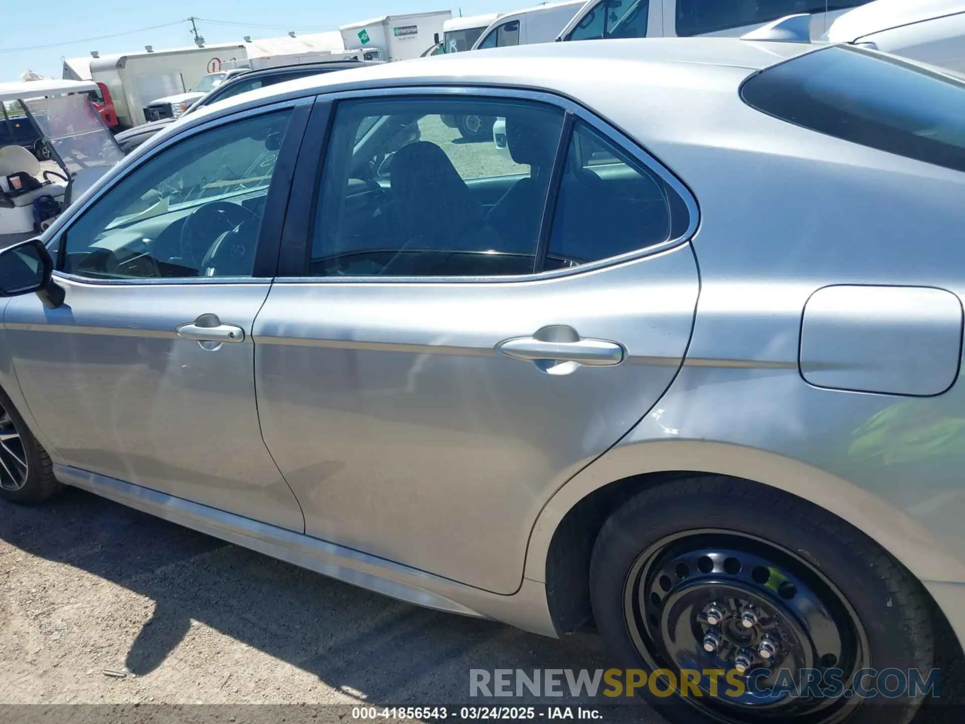 14 fotografías del automóvil dañado 4T1G11AK2MU442936 TOYOTA CAMRY 2021