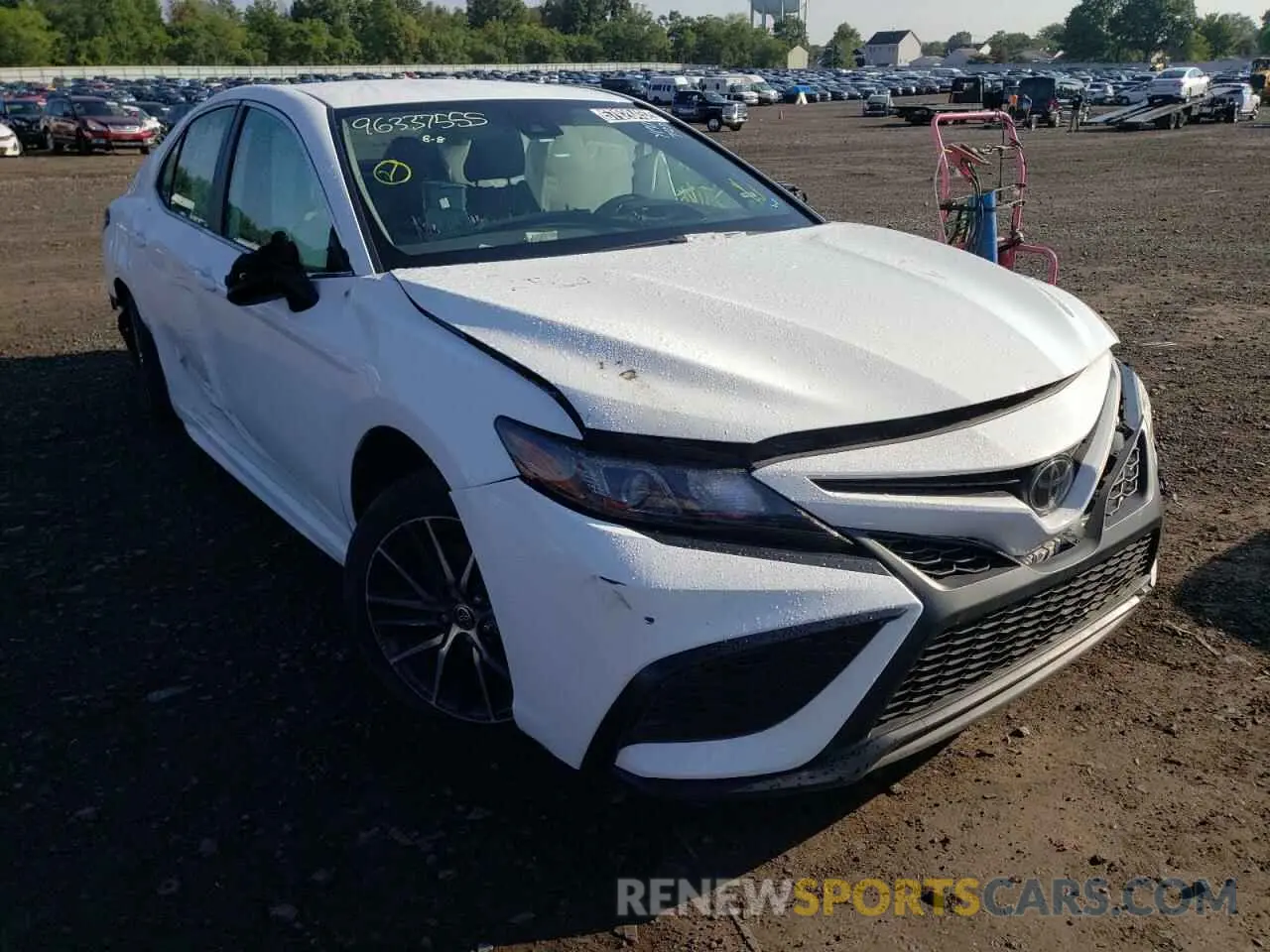 1 fotografías del automóvil dañado 4T1G11AK2MU445061 TOYOTA CAMRY 2021