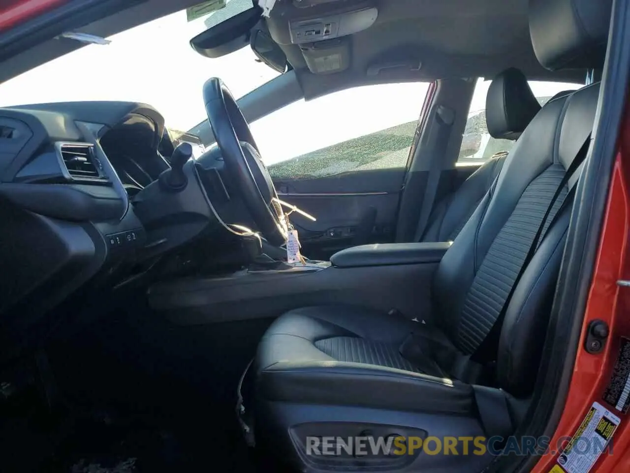 7 fotografías del automóvil dañado 4T1G11AK2MU468503 TOYOTA CAMRY 2021