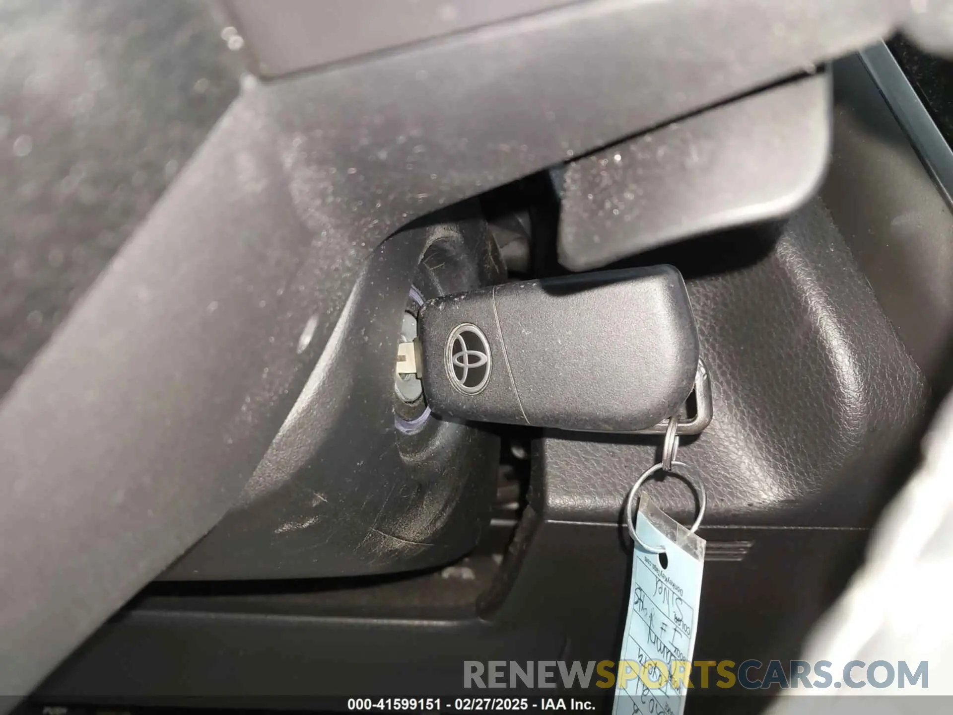 11 fotografías del automóvil dañado 4T1G11AK2MU530613 TOYOTA CAMRY 2021