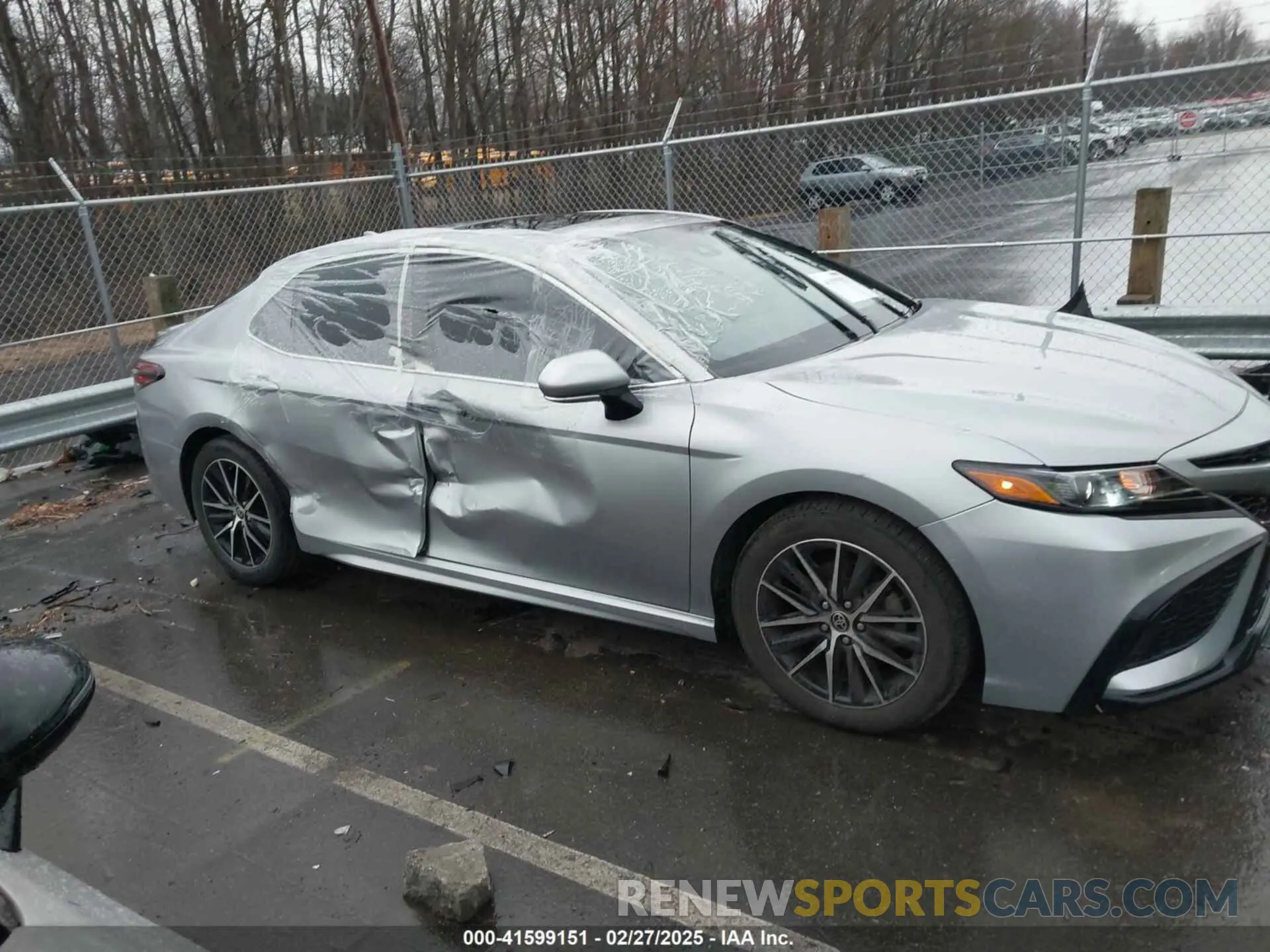 13 fotografías del automóvil dañado 4T1G11AK2MU530613 TOYOTA CAMRY 2021