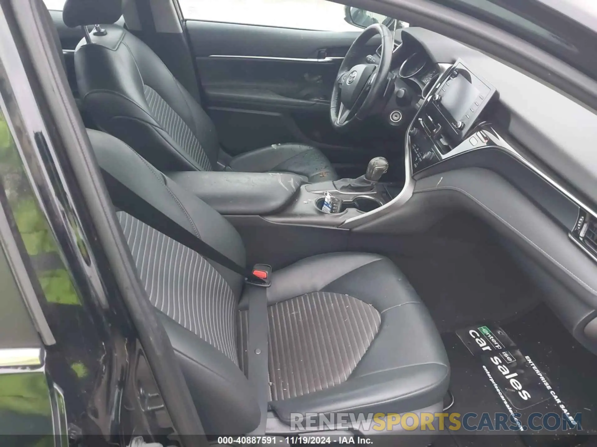 5 fotografías del automóvil dañado 4T1G11AK2MU541031 TOYOTA CAMRY 2021
