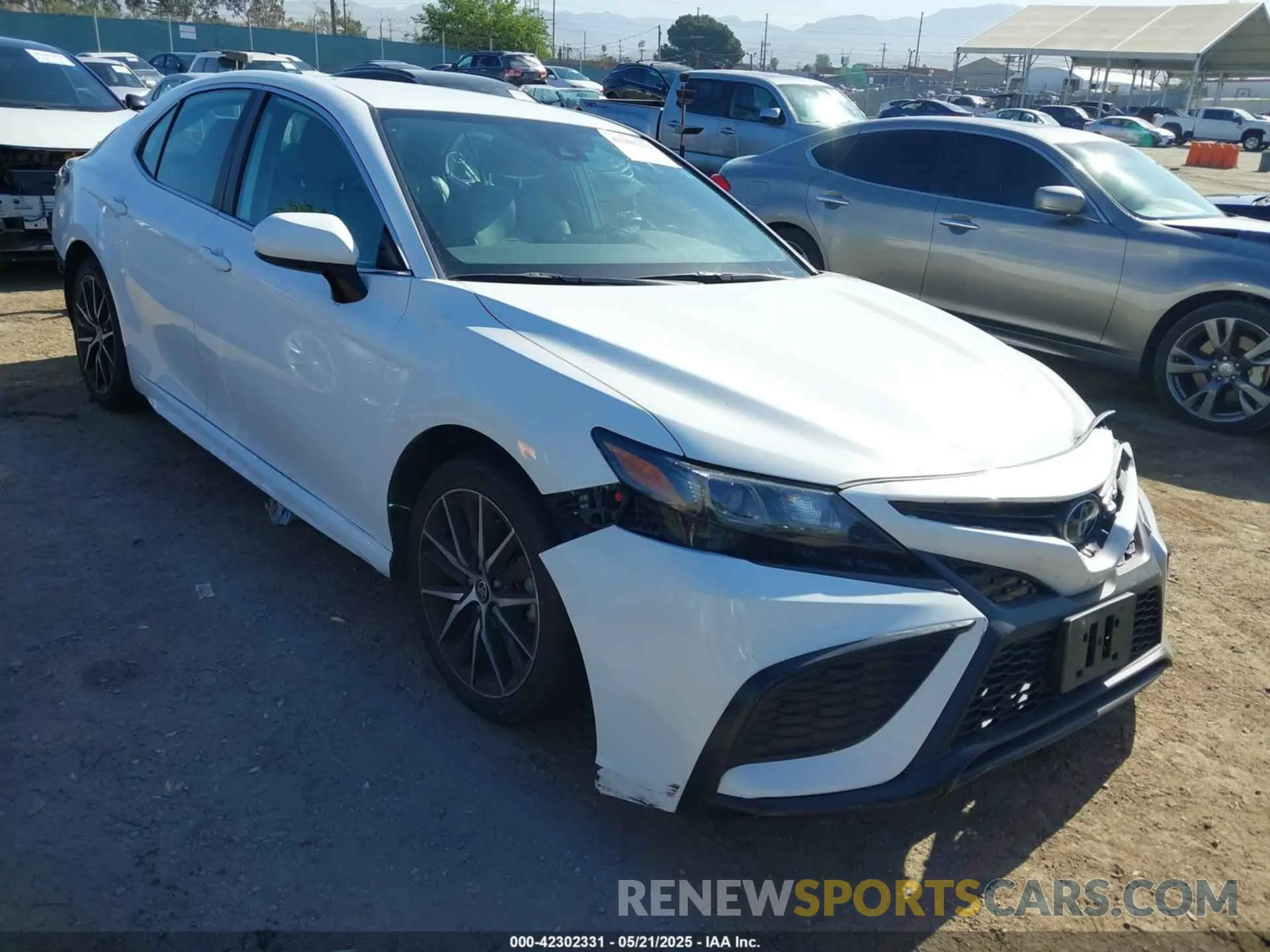 1 fotografías del automóvil dañado 4T1G11AK2MU545807 TOYOTA CAMRY 2021