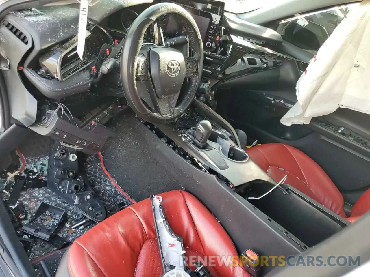8 fotografías del automóvil dañado 4T1G11AK2MU557441 TOYOTA CAMRY 2021
