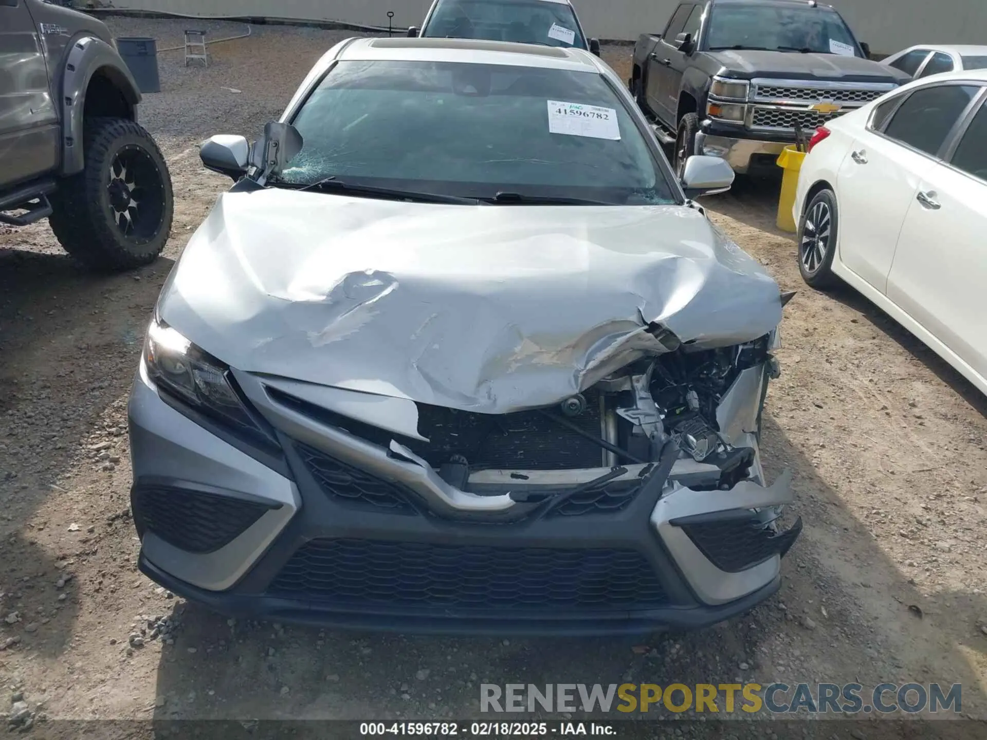 12 fotografías del automóvil dañado 4T1G11AK2MU559612 TOYOTA CAMRY 2021