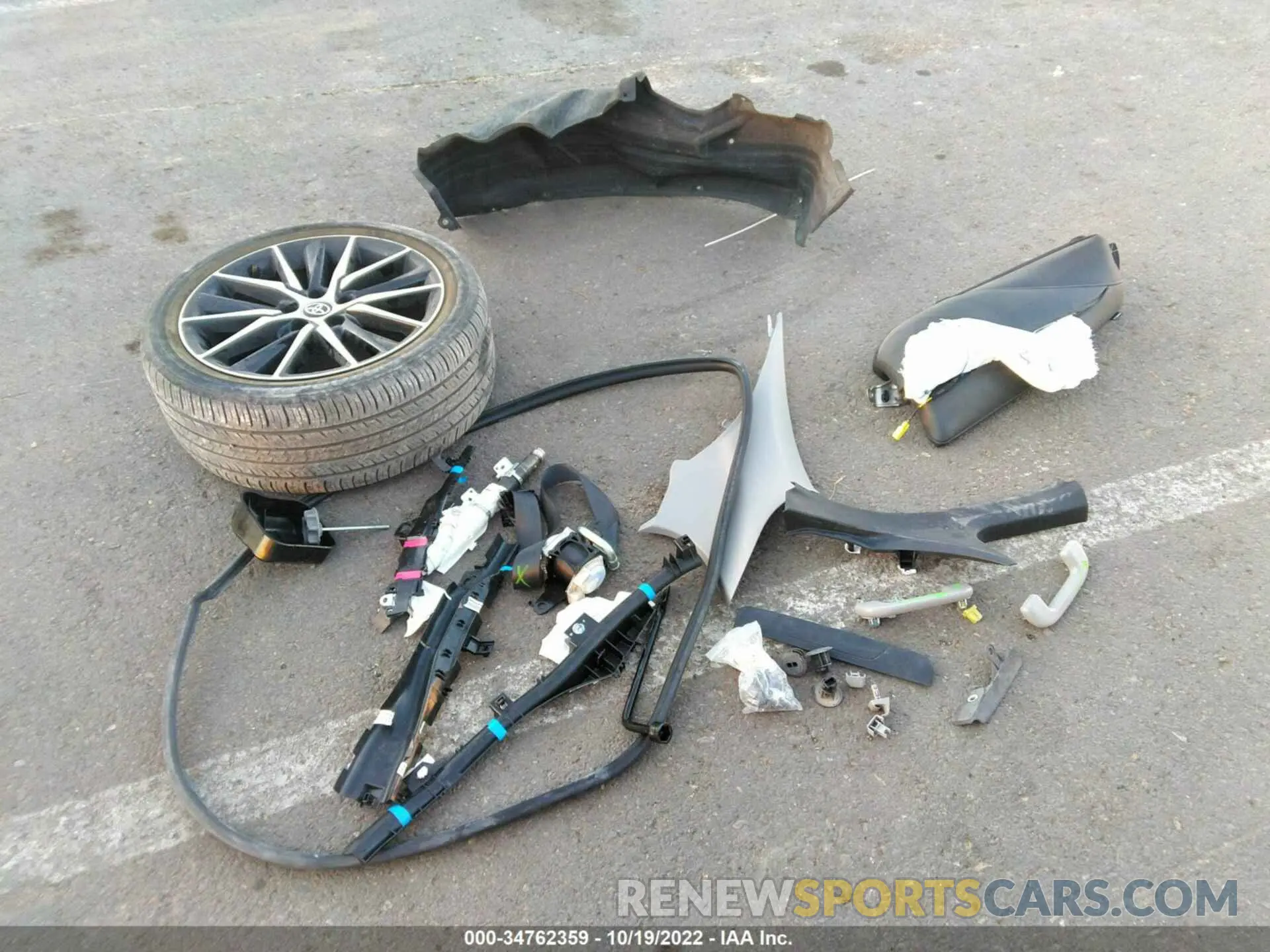 12 fotografías del automóvil dañado 4T1G11AK2MU560890 TOYOTA CAMRY 2021