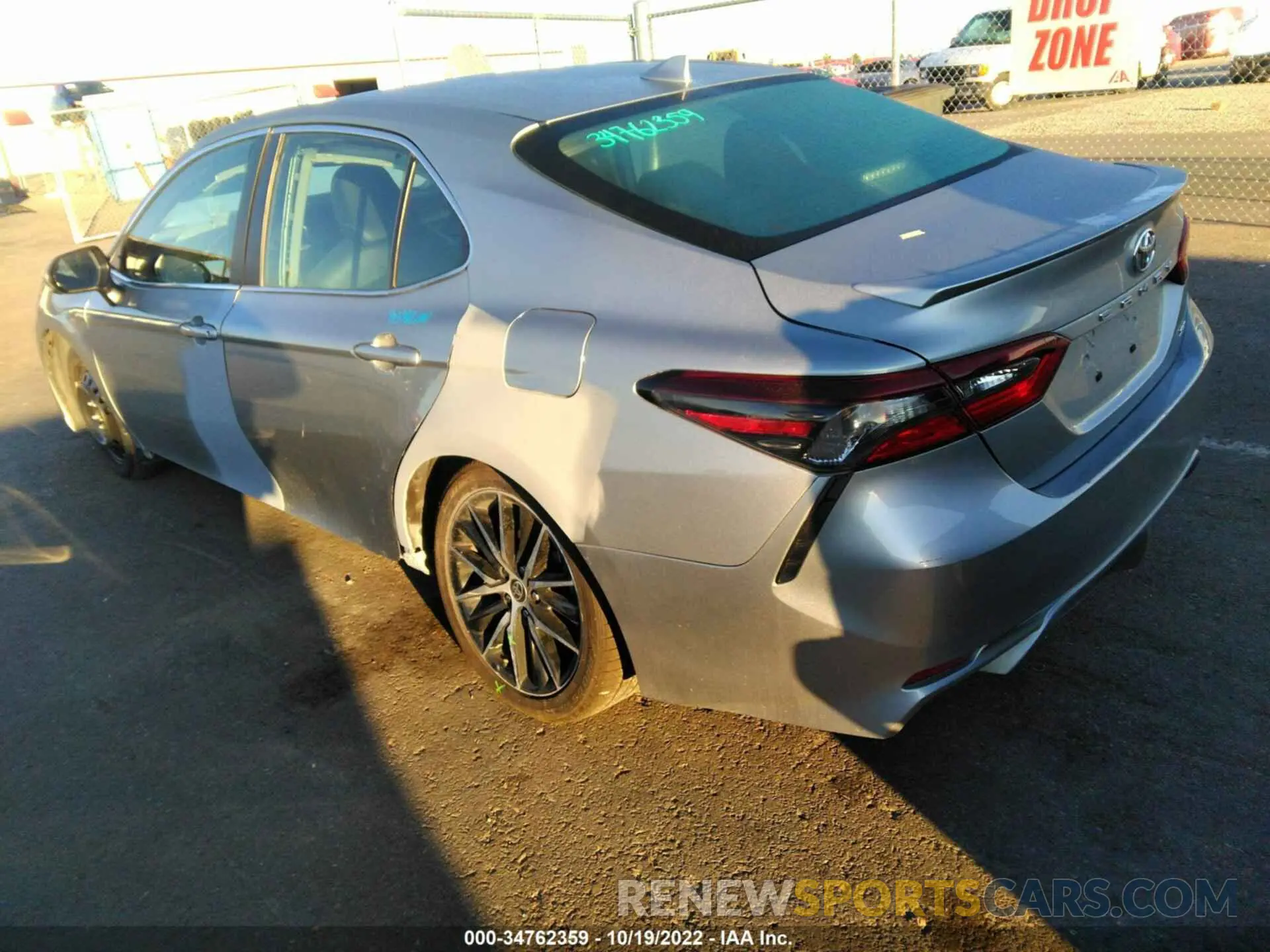 3 fotografías del automóvil dañado 4T1G11AK2MU560890 TOYOTA CAMRY 2021