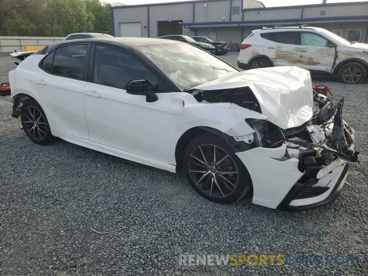 4 fotografías del automóvil dañado 4T1G11AK2MU563014 TOYOTA CAMRY 2021