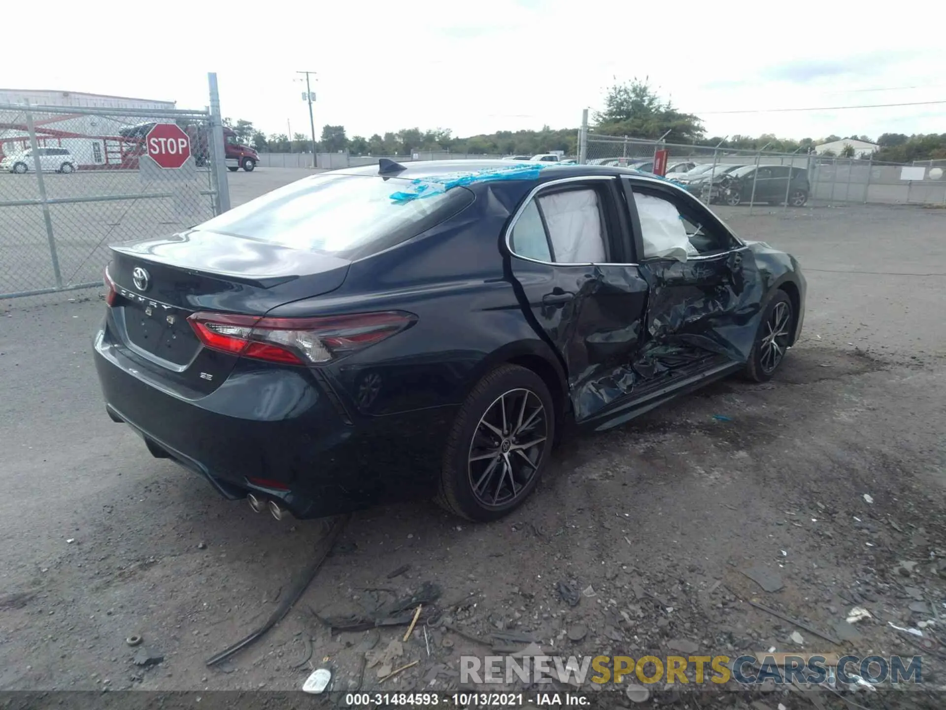 4 fotografías del automóvil dañado 4T1G11AK2MU583831 TOYOTA CAMRY 2021