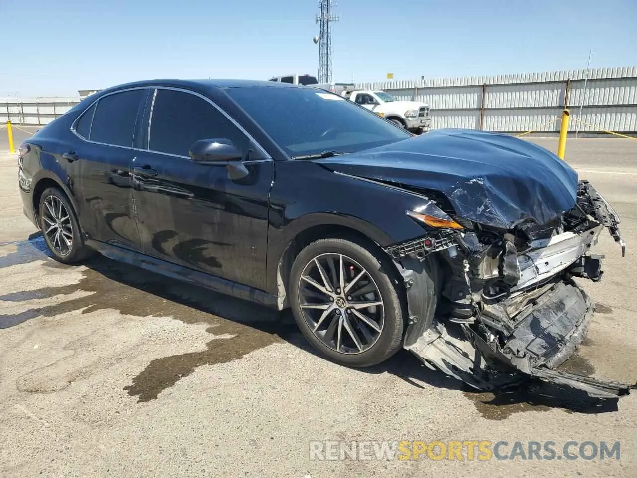 4 fotografías del automóvil dañado 4T1G11AK2MU599477 TOYOTA CAMRY 2021