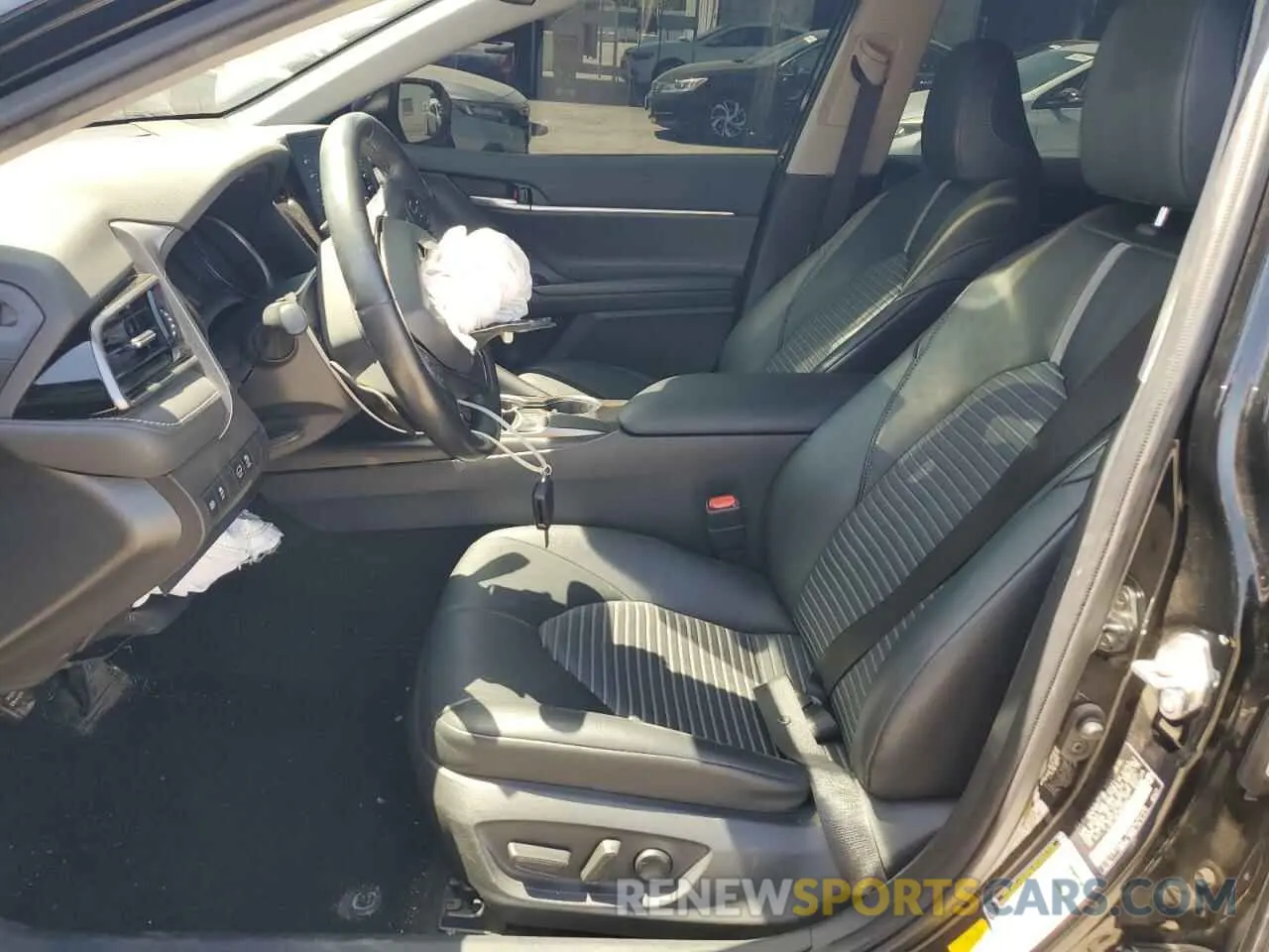7 fotografías del automóvil dañado 4T1G11AK2MU599477 TOYOTA CAMRY 2021