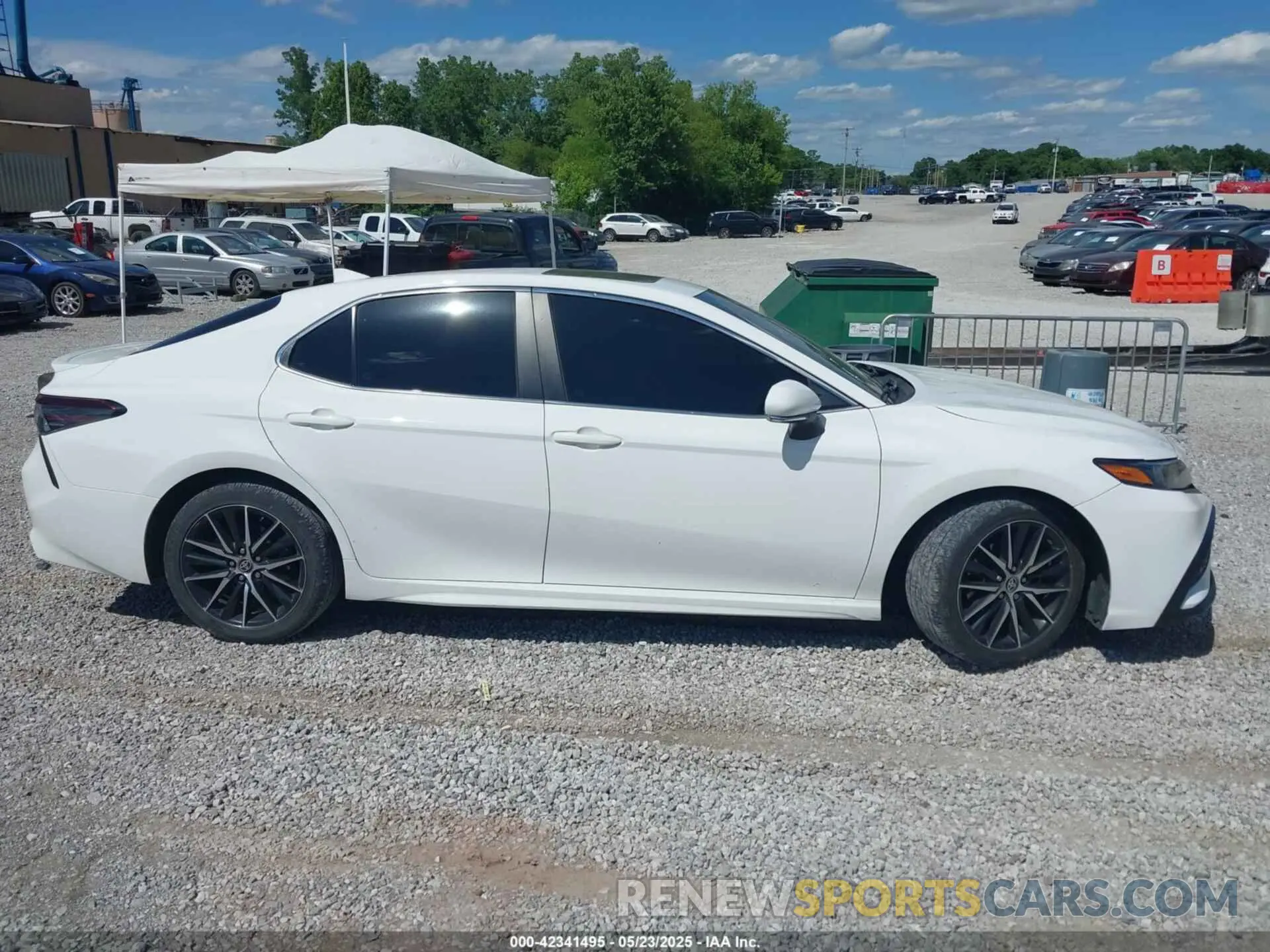 13 fotografías del automóvil dañado 4T1G11AK3MU410111 TOYOTA CAMRY 2021