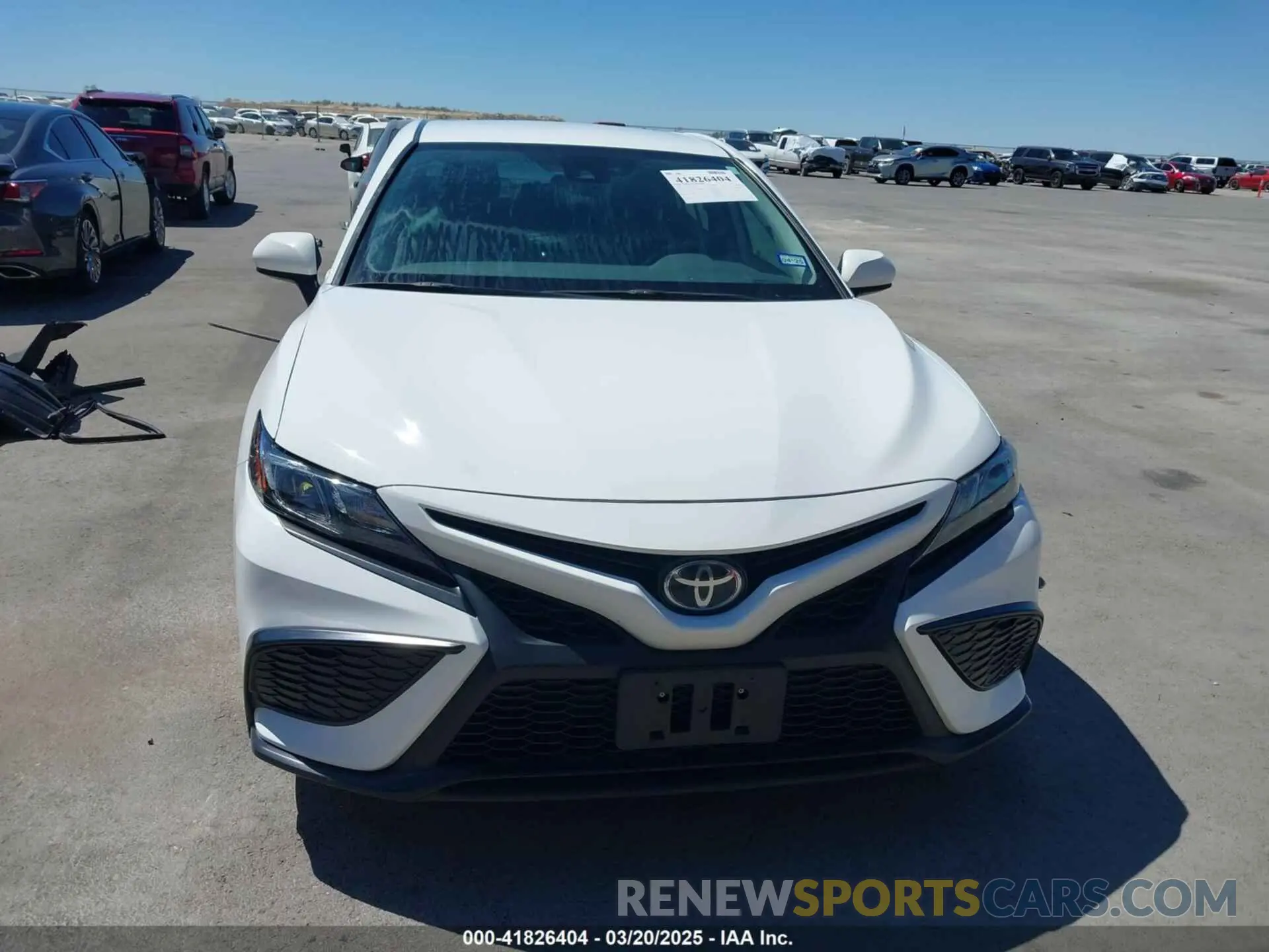 12 fotografías del automóvil dañado 4T1G11AK3MU422419 TOYOTA CAMRY 2021